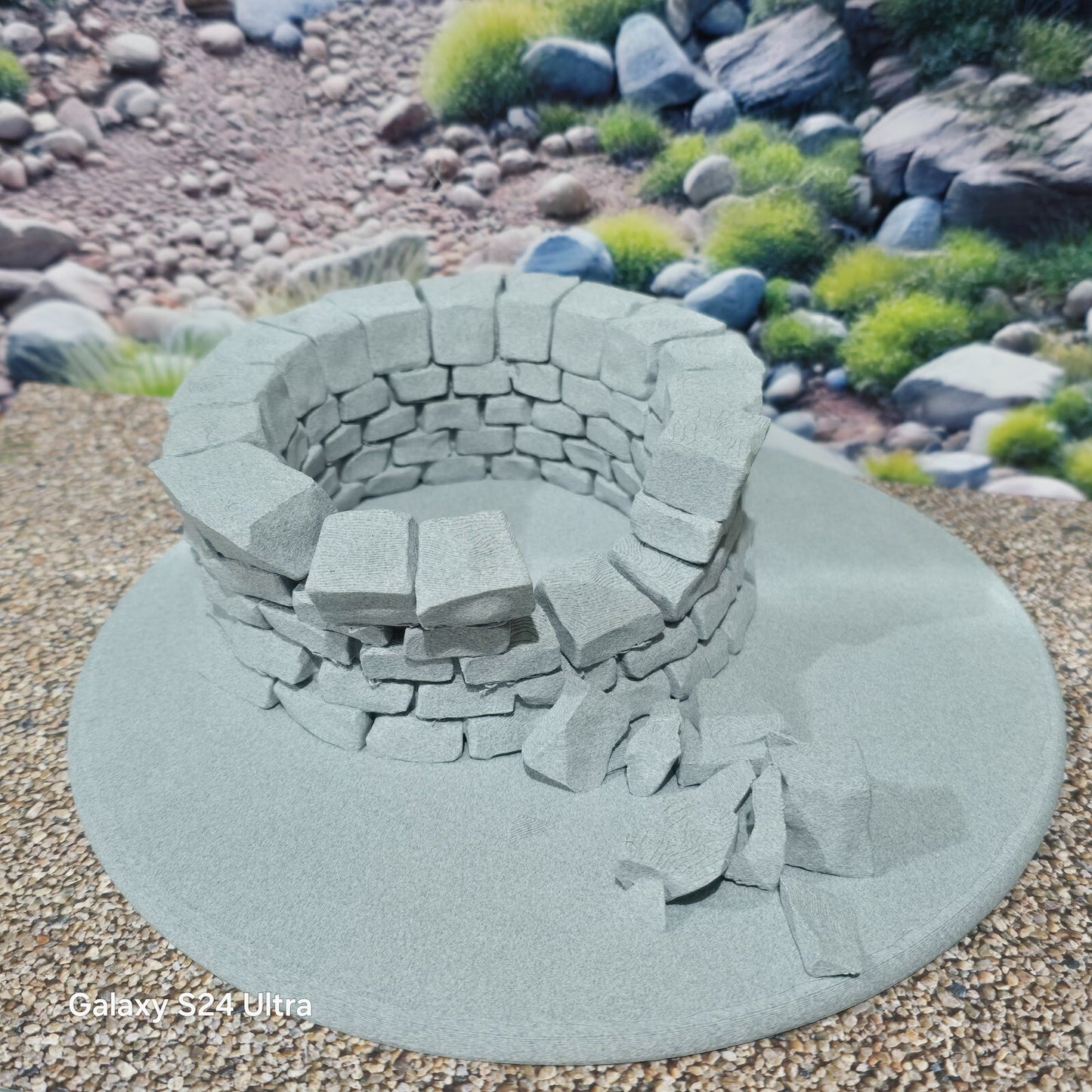 G Gauge 1:22.5 Scale Model Railway Stone Well on 200mm Base Scenery Terrain
