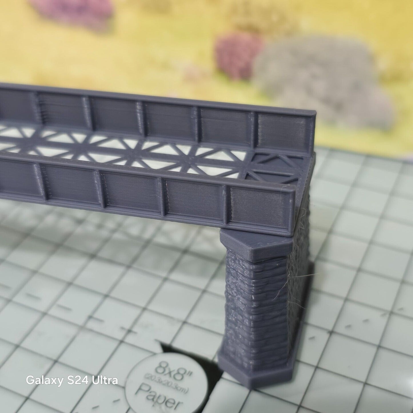 Z Gauge Single Track Iron Girder Bridge Model Railway Train Layout 1:220 Scale