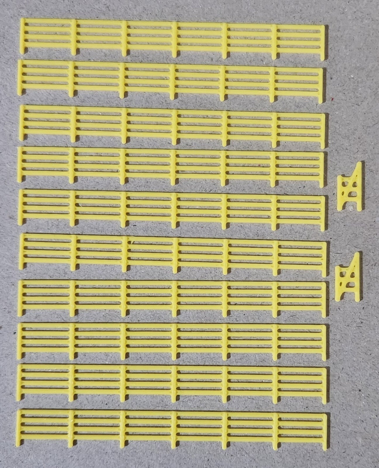 Fencing Railings N Gauge New 10 Pack Yellow 1:148 Scale Models Train Railway