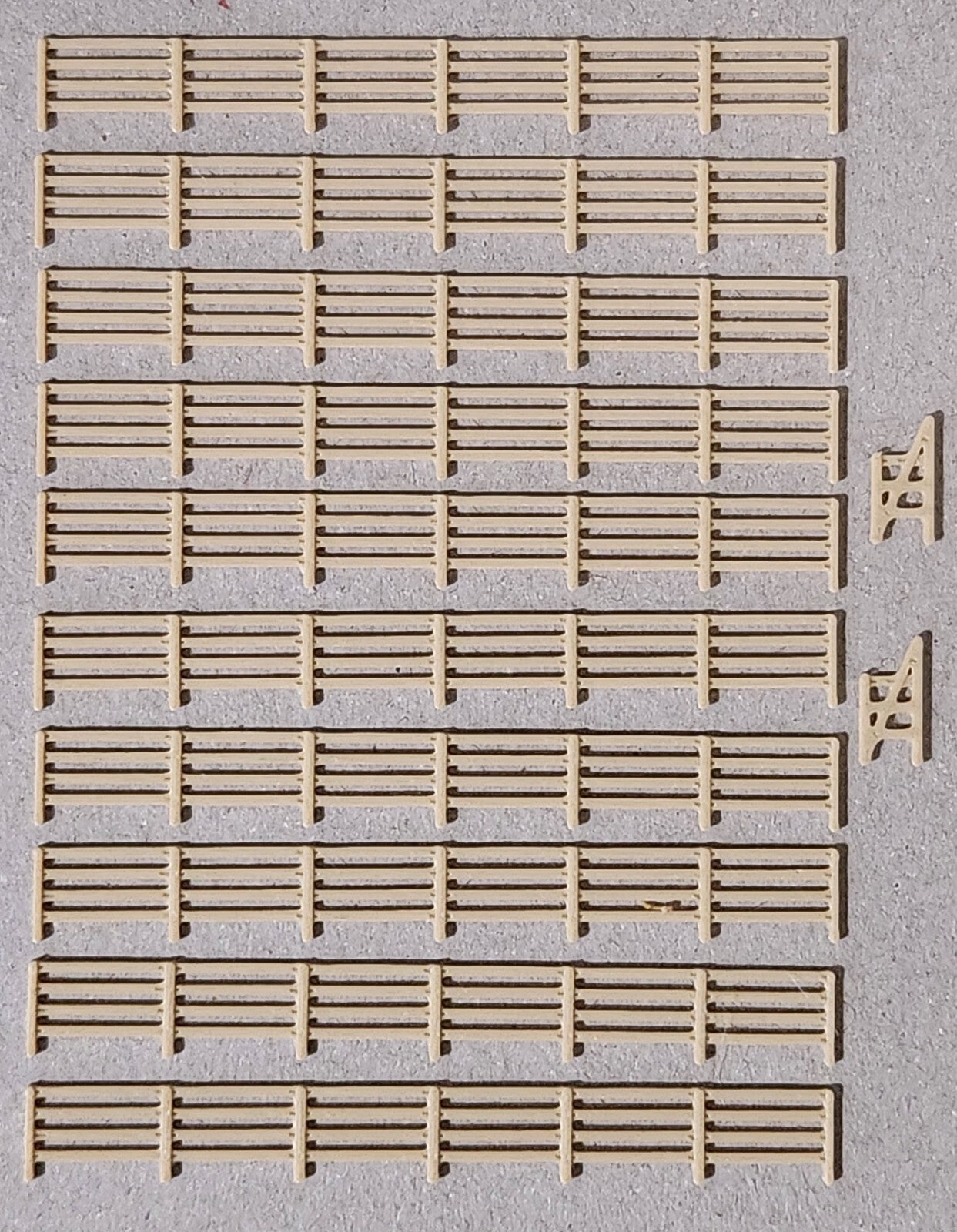 Fencing Railings N Gauge New 10 Pack Wood 1:148 Scale Models Train Railway