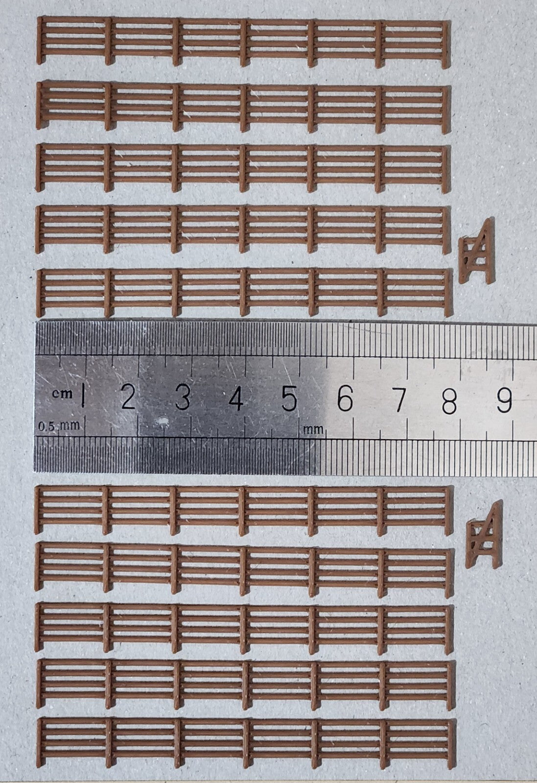 Fencing Railings N gauge New 10 Pack Brown 1:148 Scale Models Train Railway