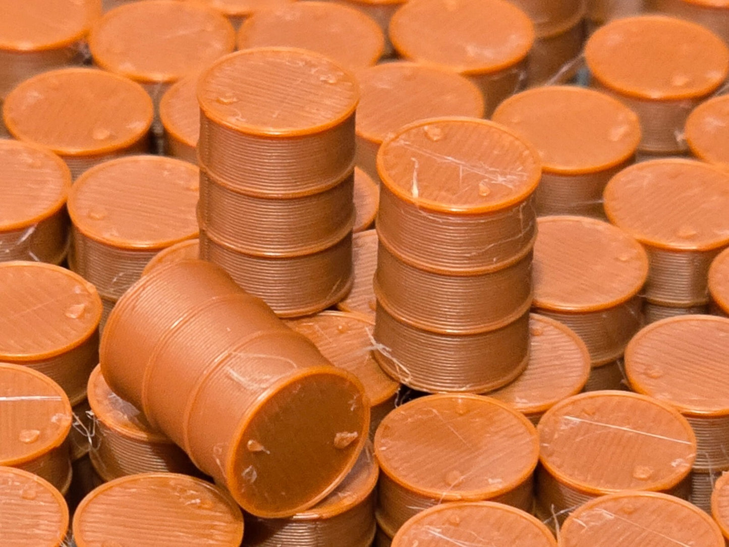 Oil Drum Barrels OO Gauge New Red-Brown 1:76 Scale Models Train Railway 100 Pack
