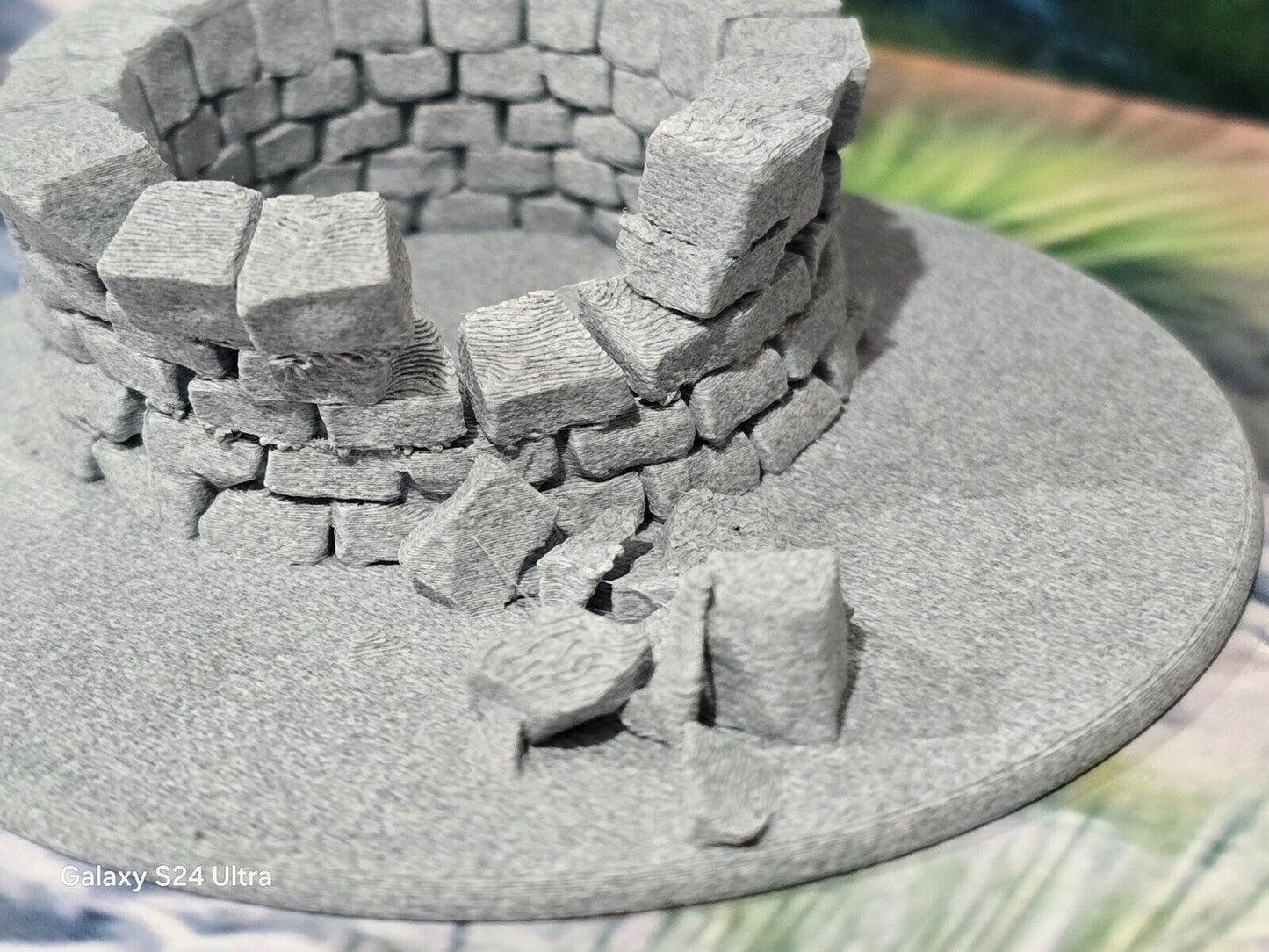 N Gauge 1:148 Scale Model Railway Stone Well on 30mm base Scenery Terrain
