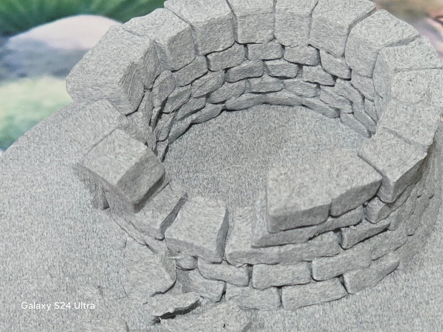 N Gauge 1:148 Scale Model Railway Stone Well on 30mm base Scenery Terrain