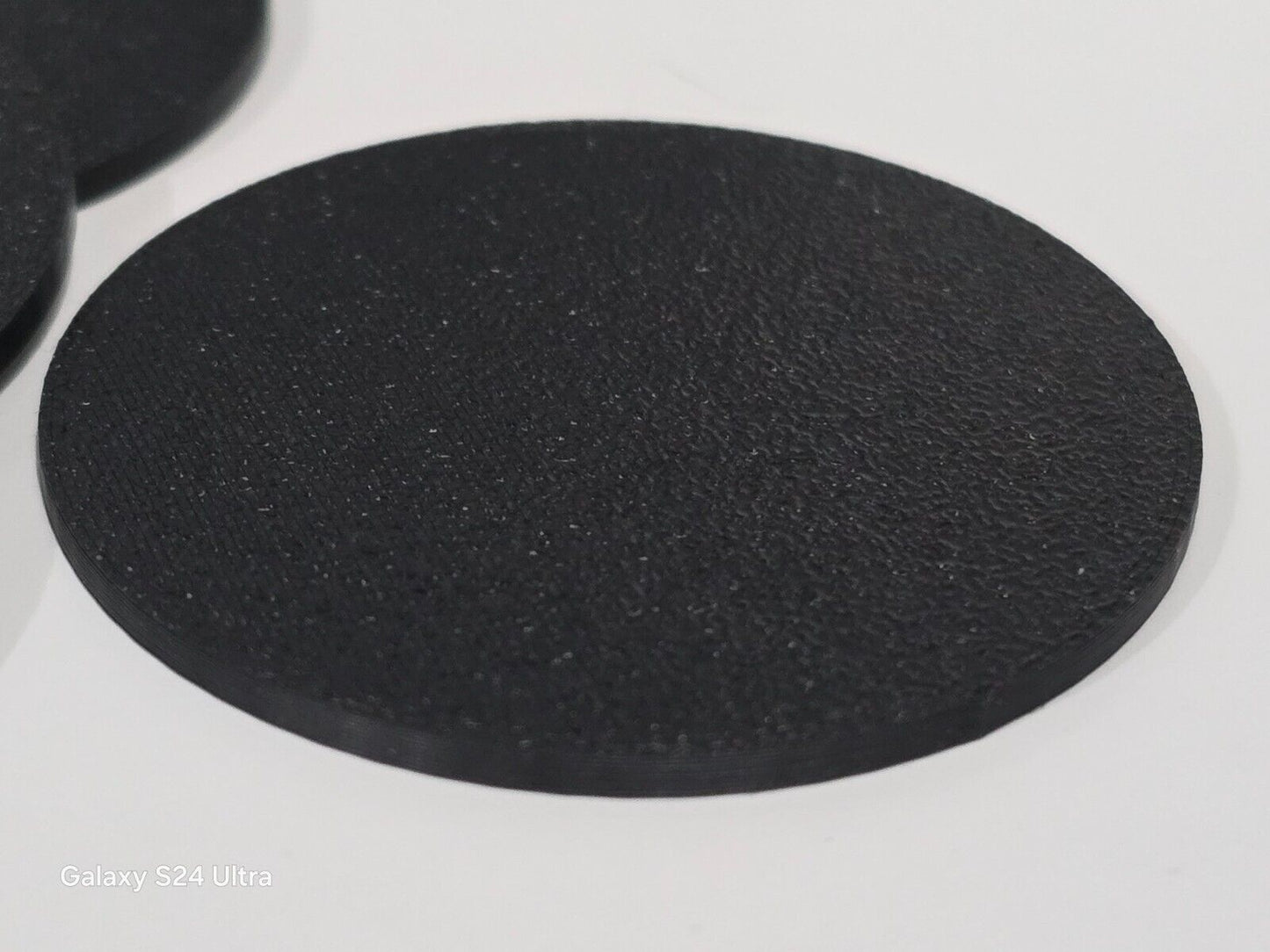 3pcs 80mm Round Small Miniature Model Bases 3mm Deep Thick Circular Base, Black