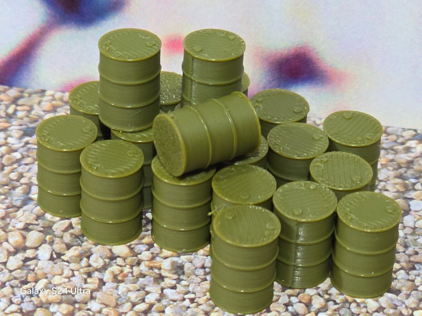 New Army Green Oil Drum Barrels OO Gauge 1:76 Scale Models Train Railway 20 Pack