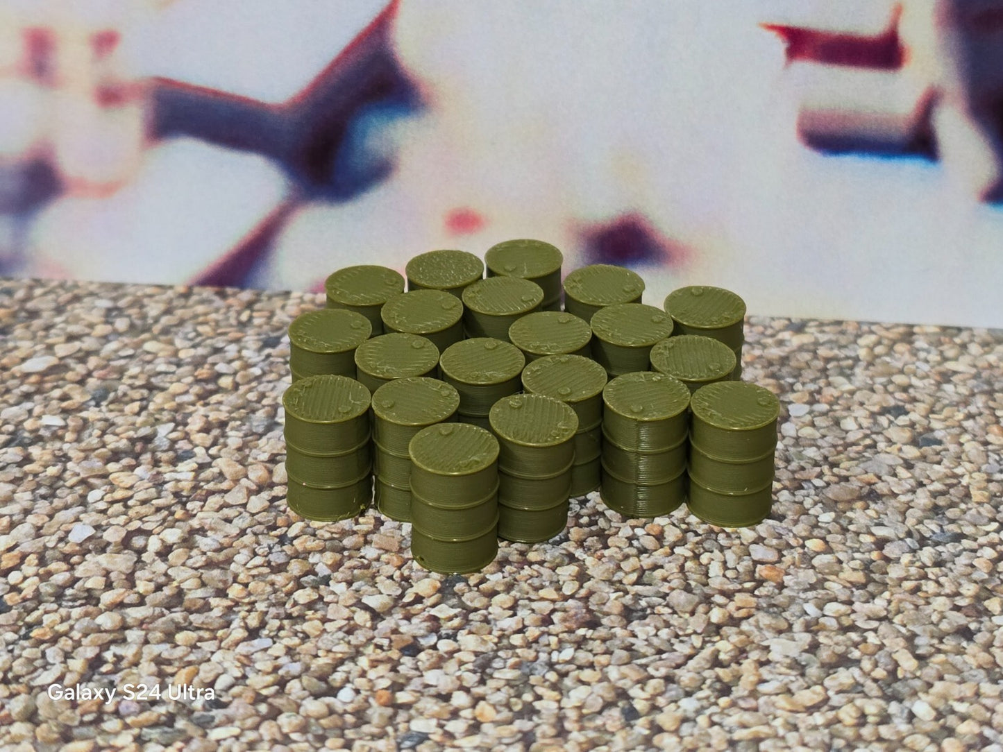 New Army Green Oil Drum Barrels OO Gauge 1:76 Scale Models Train Railway 20 Pack