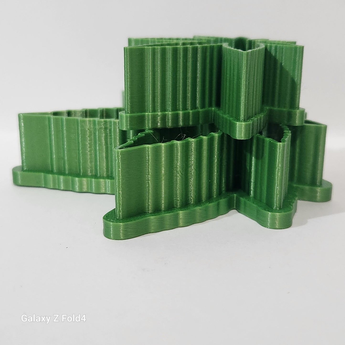Set of 2 Weed Leaf Shaped Cookie Cutters 52 & 88mm many colours