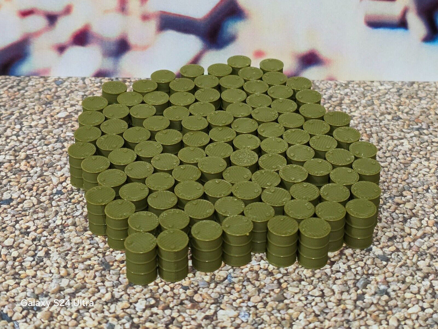 Oil Drum Barrels OO Gauge Army Green 1:76 Scale Models Train Railway 100 Pack