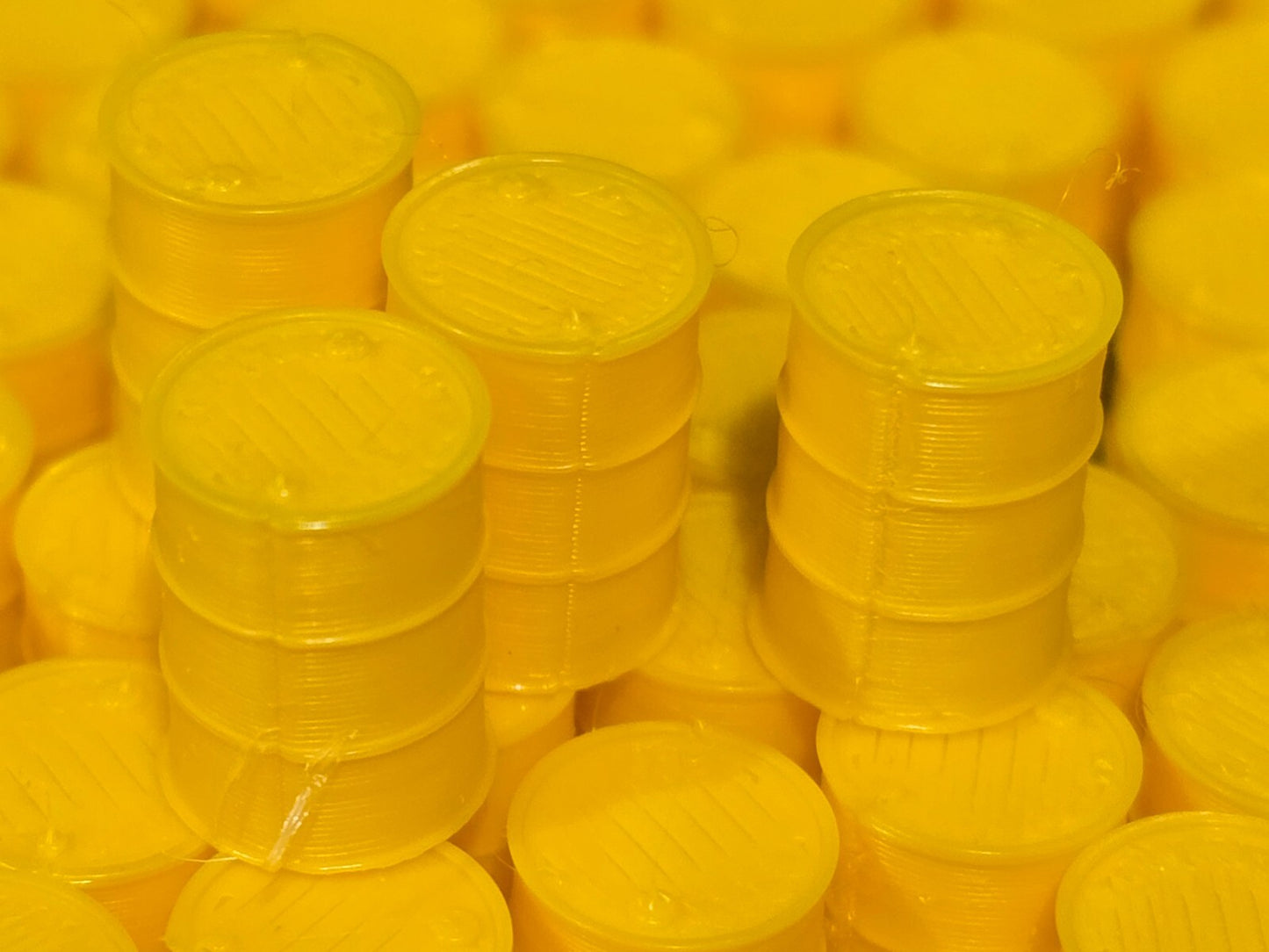 Oil Drum Barrels OO Gauge Yellow 1:76 Scale Models Train Railway 100 Pack