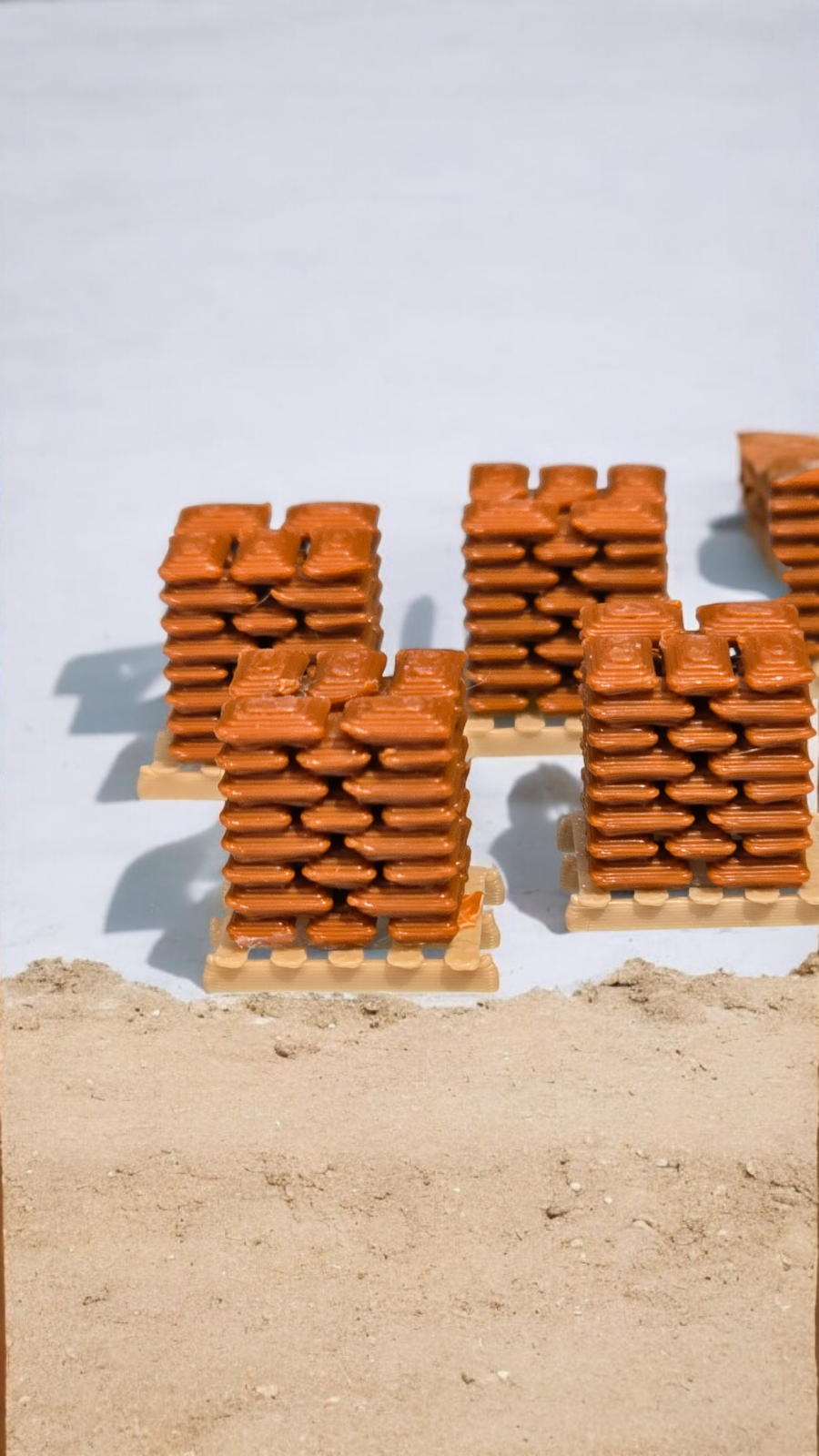 Pallets of Brown Sacks Beige pallet OO Gauge 1:76 Scale Models Railway (6 Pack)