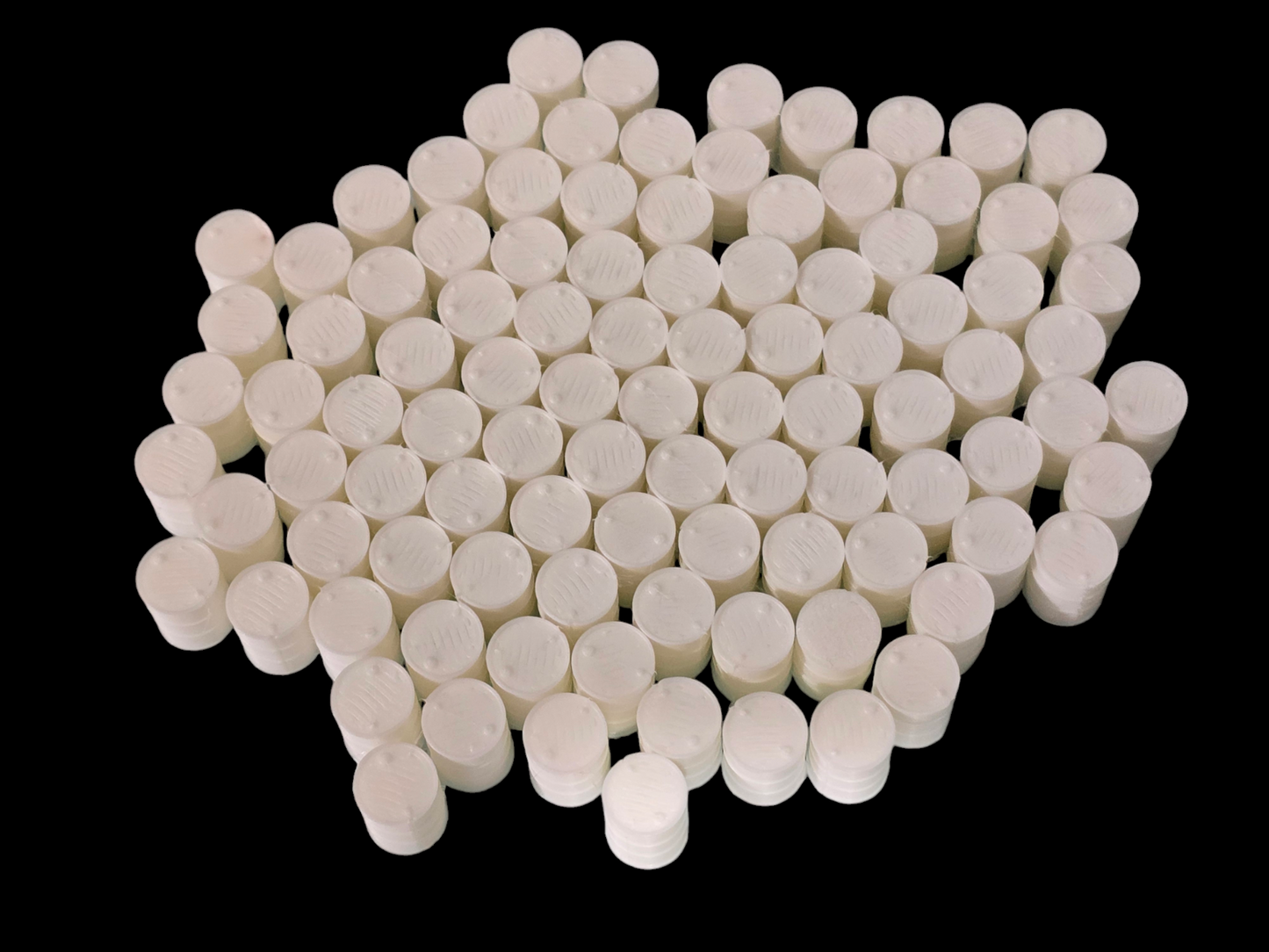 Oil Drum Barrels OO Gauge White 1:76 Scale Models Train Railway 100 Pack