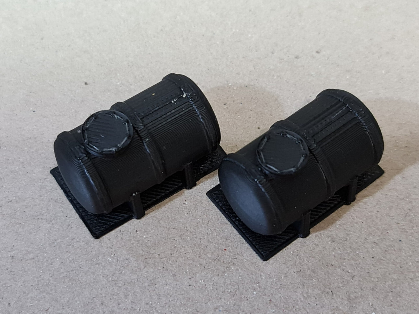 New 2 Pack Gas Fuel Petrol Tank Body O Gauge 1:48 Scale Models Train Railway