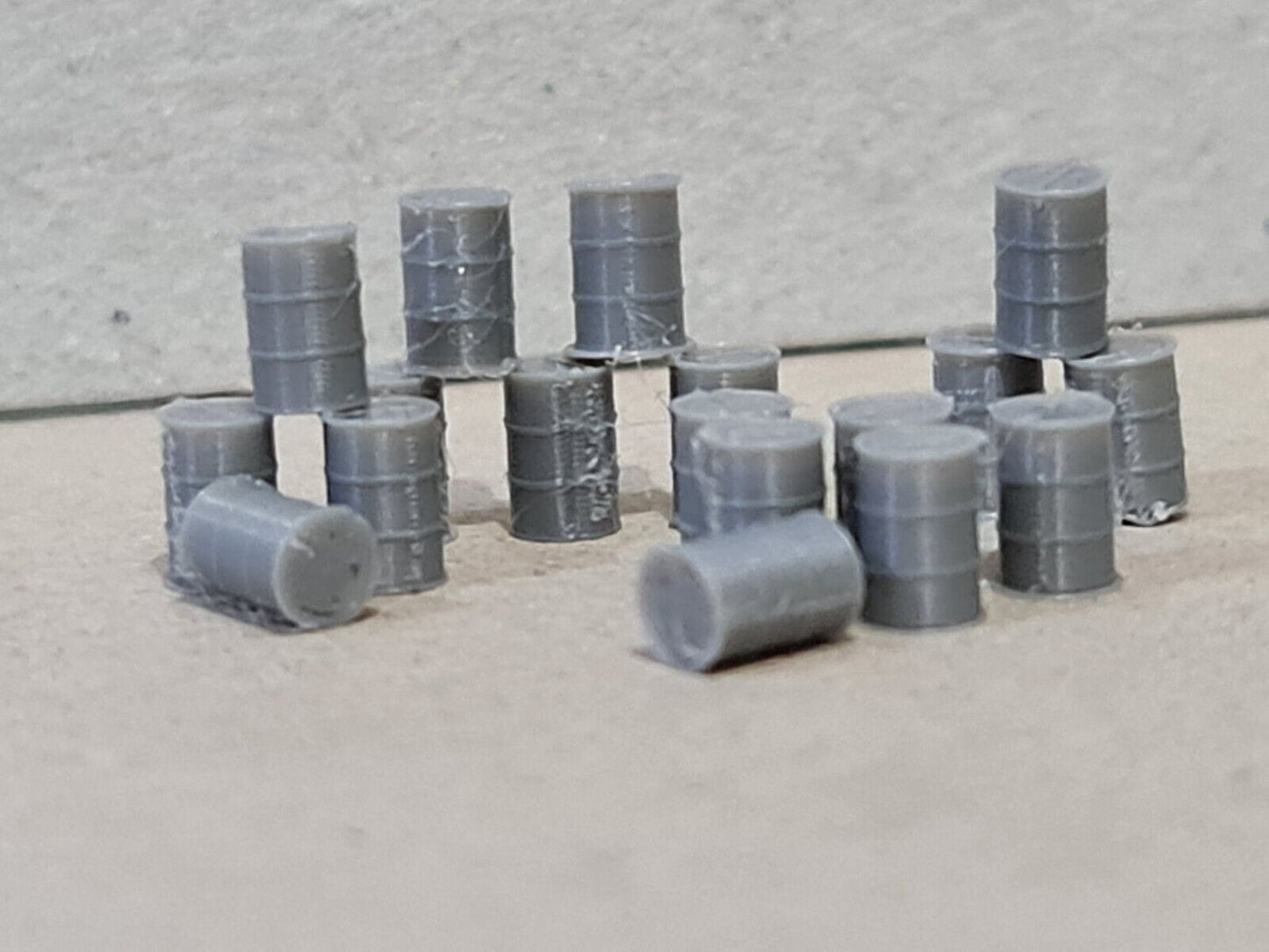 New Grey Oil Drum Barrels N Gauge 1:148 Scale Models Train Railway (18 Pack)