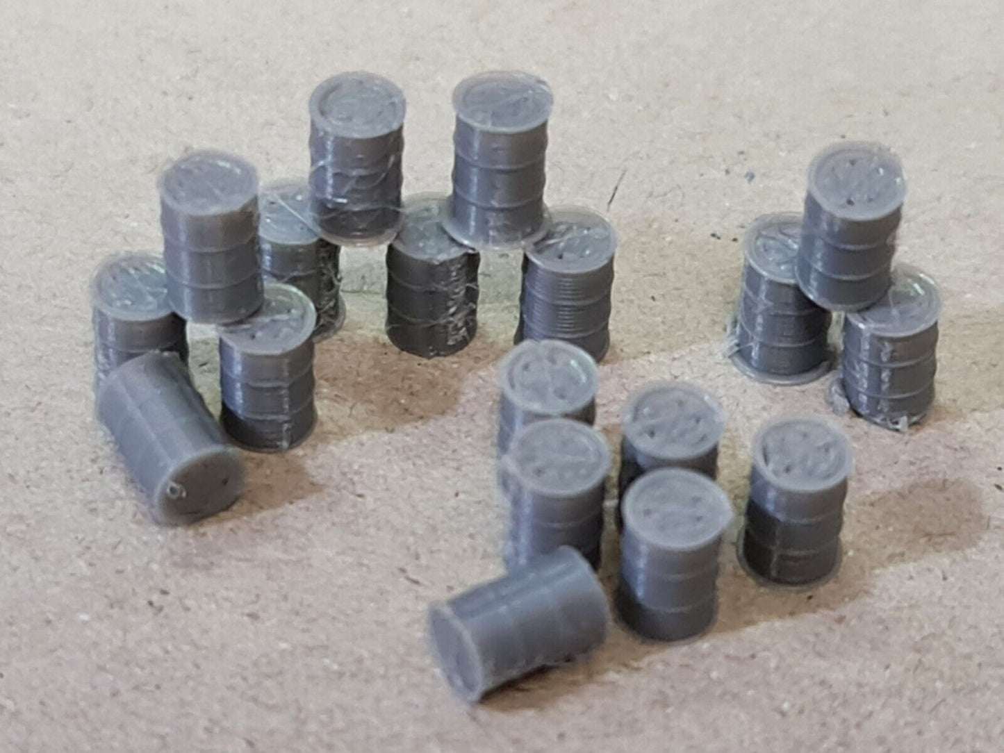 New Grey Oil Drum Barrels N Gauge 1:148 Scale Models Train Railway (18 Pack)