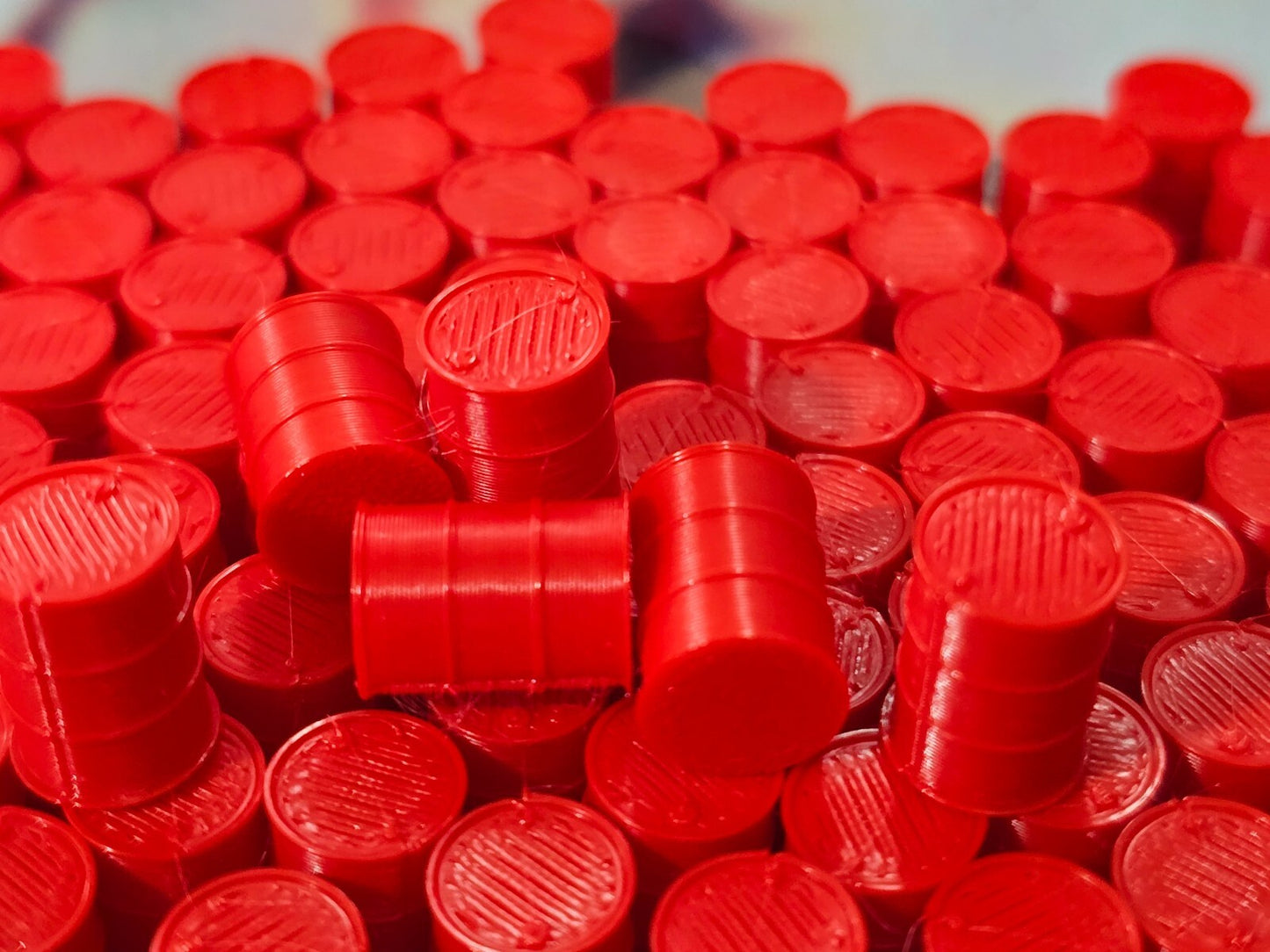 Oil Drum Barrels OO Gauge Red 1:76 Scale Models Train Railway 100 Pack