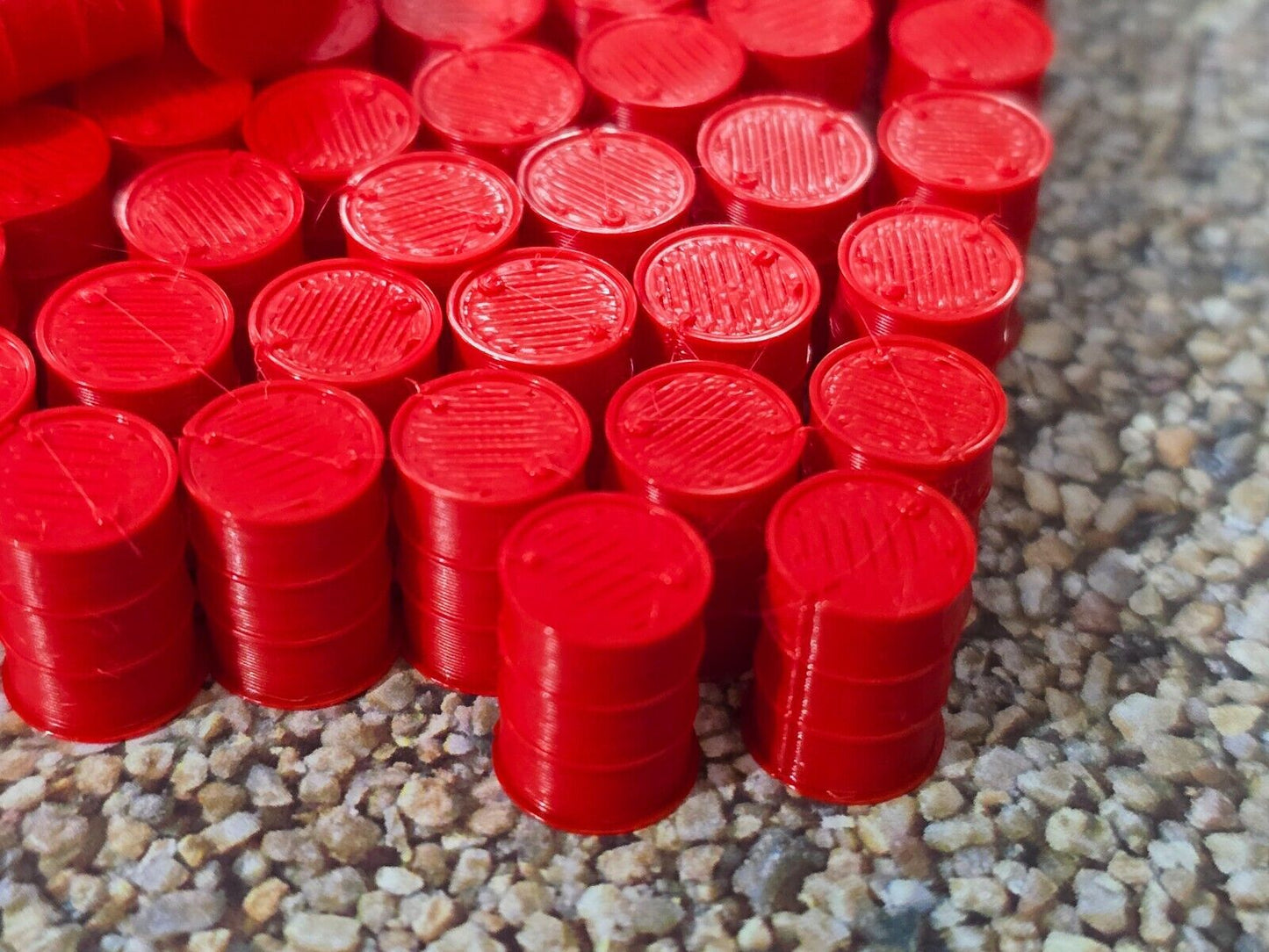 Oil Drum Barrels OO Gauge Red 1:76 Scale Models Train Railway 100 Pack