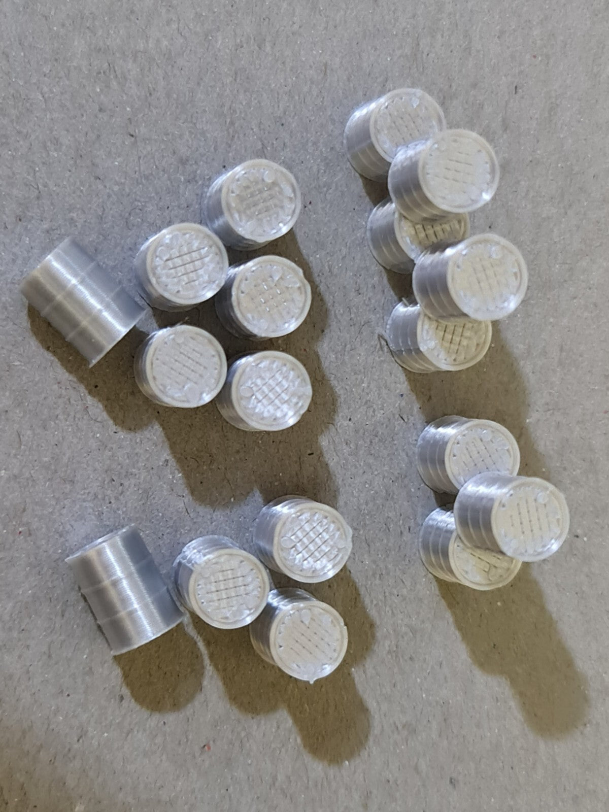 18 New Aluminium Oil Drum Barrels 1:43 Scale Models diorama accessories Truck