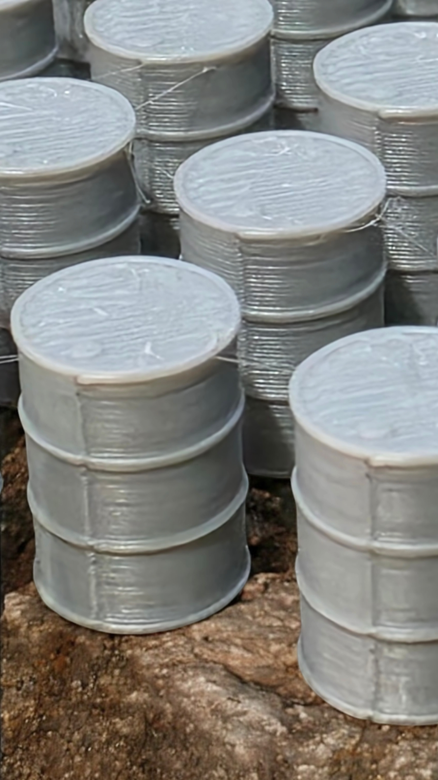 Oil Drums Oil Fuel Tanks x 40 : x 2 Model Railway Scenery OO Gauge 1:76 Scale
