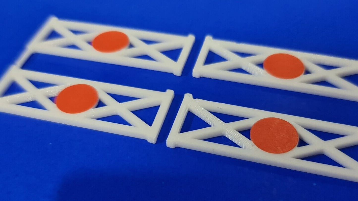 New 4 Pack (2 pairs) White OO/HO Gauge Level Crossing Gates 1:76 Scale