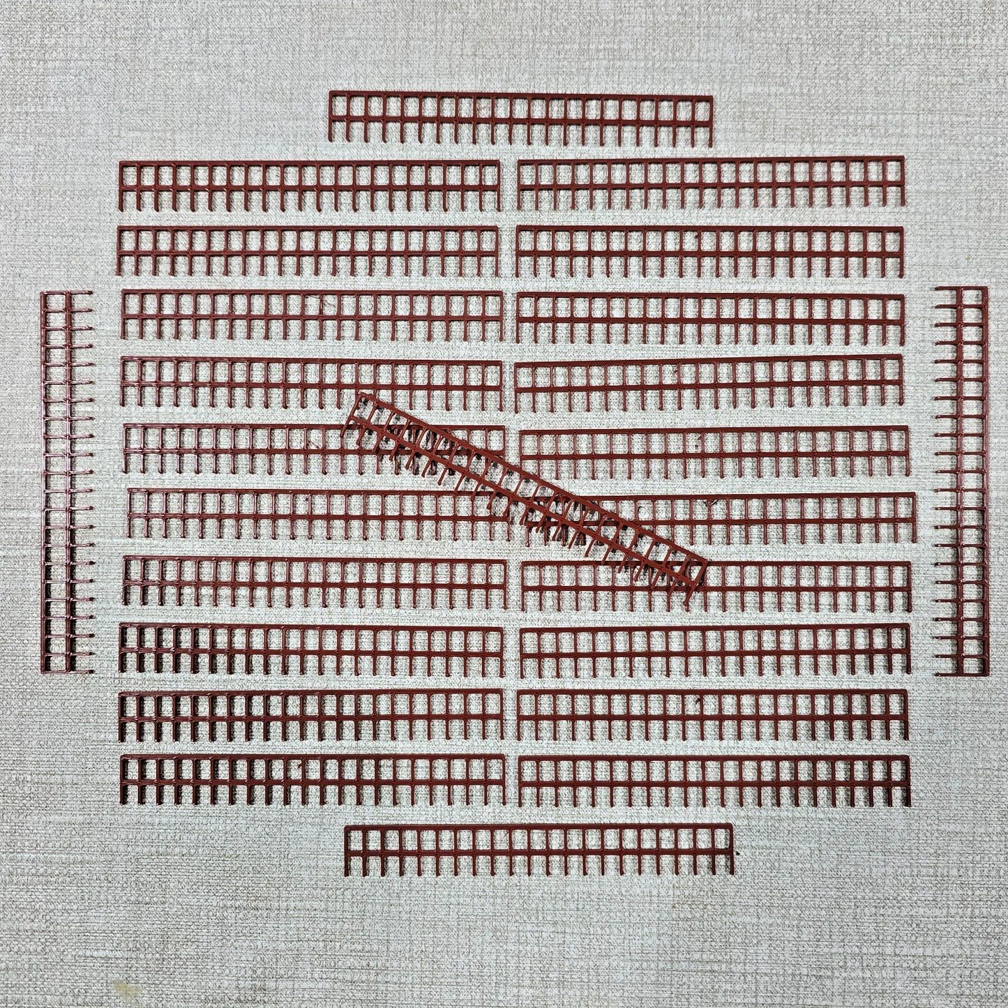 Fencing Railings OO HO Gauge New 25 Pack Red Oxide 1:76 Scale Models Railway
