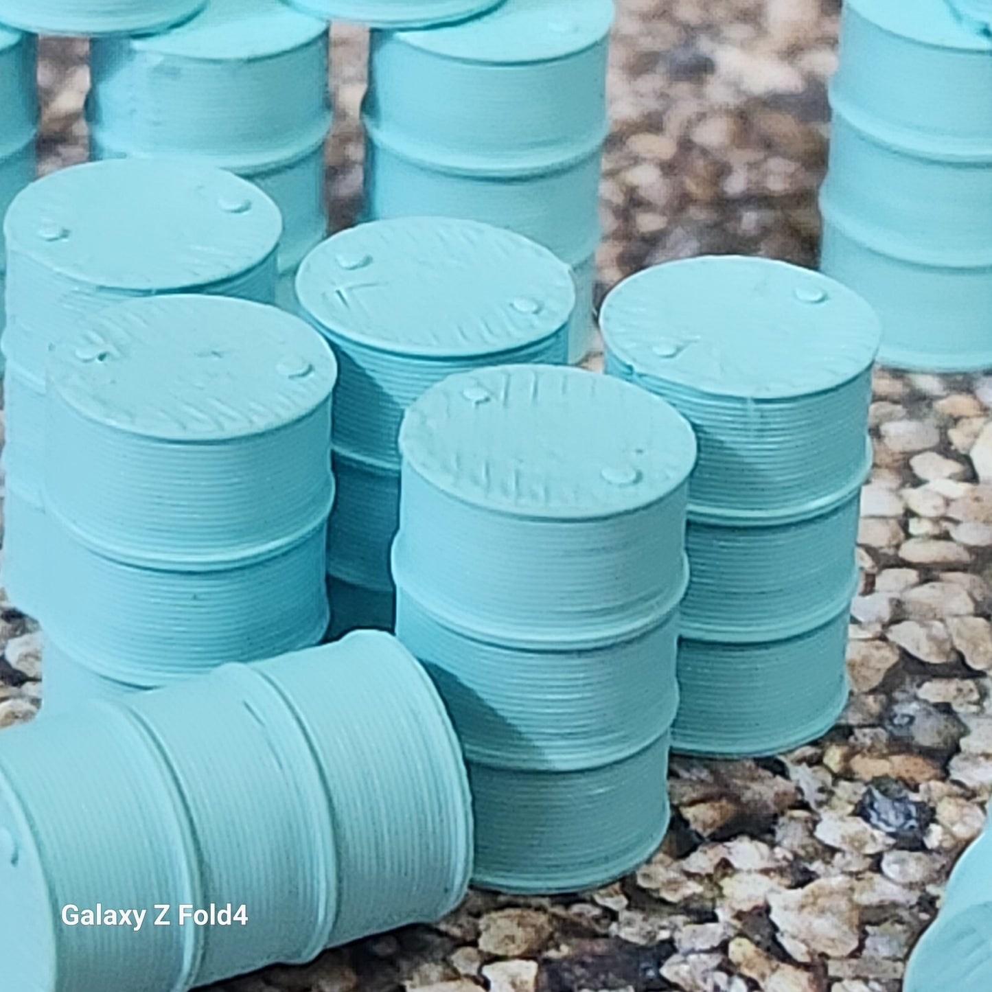 Oil Drum Barrels OO Gauge New Chemical 1:76 Scale Models Train Railway 18 Pack