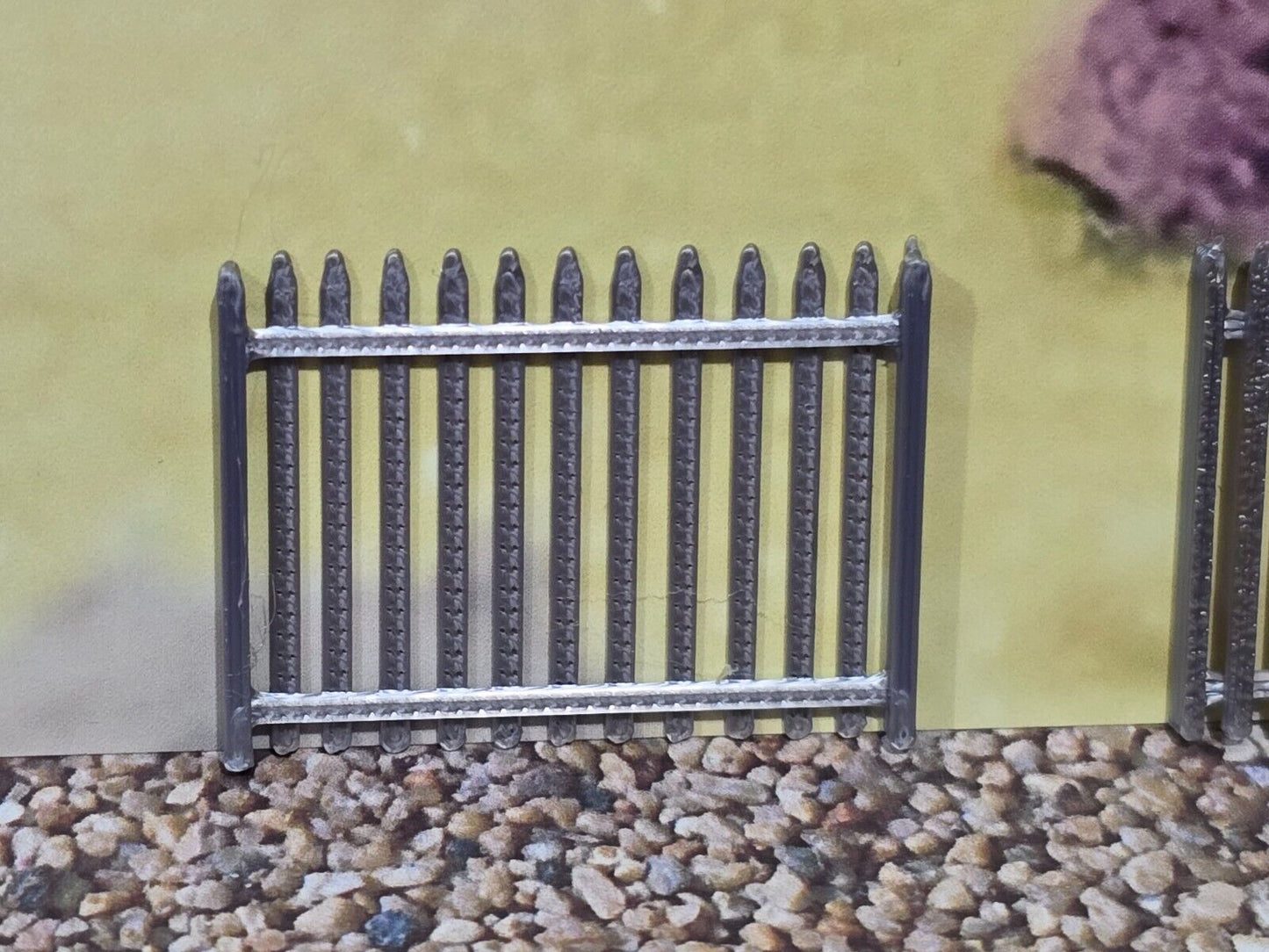 Security Fencing 6ft OO HO Gauge New 10 Pack 1:76 Scale Models Train Railway