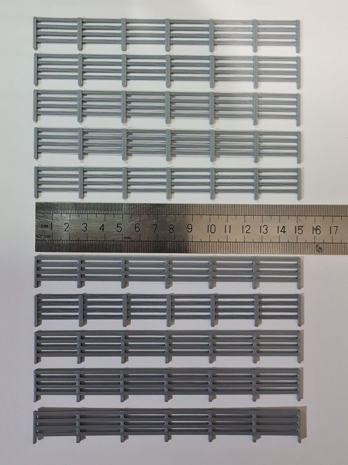 Fencing Railings OO HO New 10 Pack Grey Gauge 1:76 Scale Models Train Railway