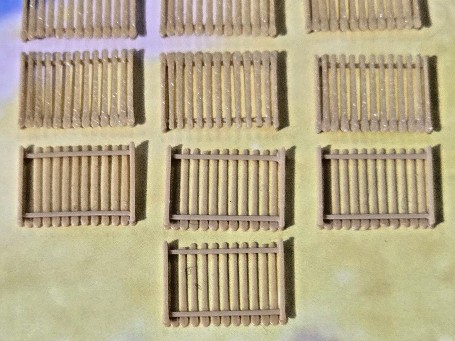 Garden Fencing 6ft Z Gauge New 10 Pack Wood 1:220 Scale Models Train Railway