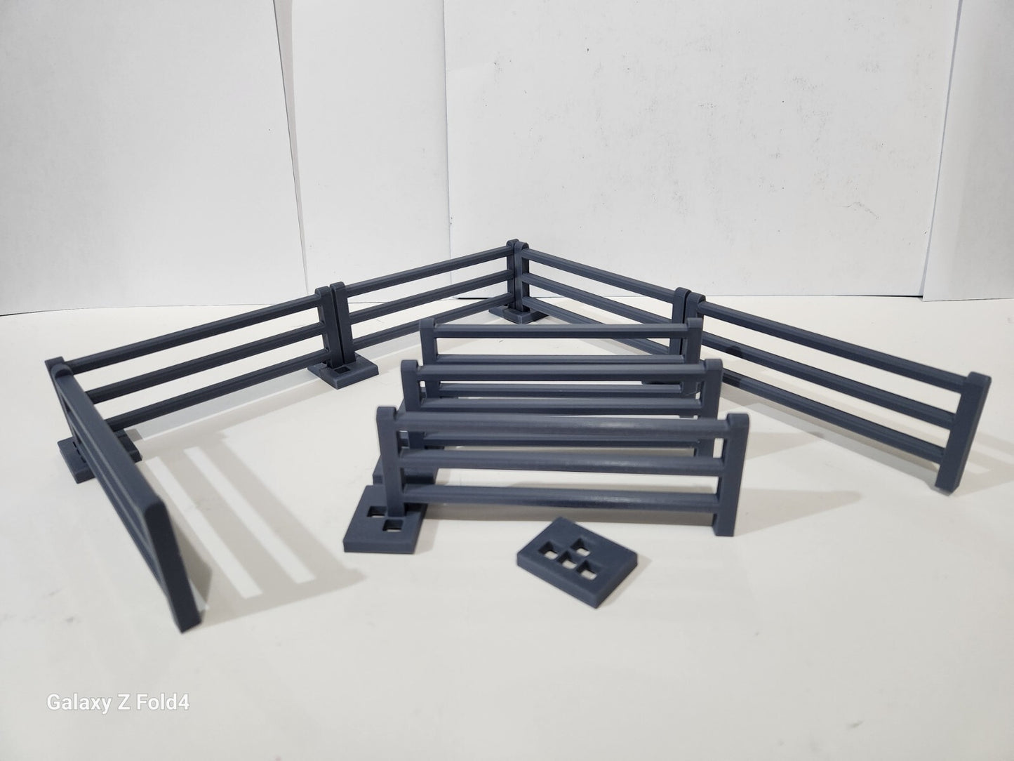 Model Farm Fence Fencing Fences 1/32 1:32 Scale 8 Pieces Pack