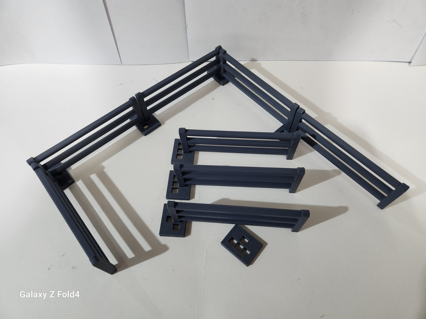 Model Farm Fence Fencing Fences 1/32 1:32 Scale 8 Pieces Pack