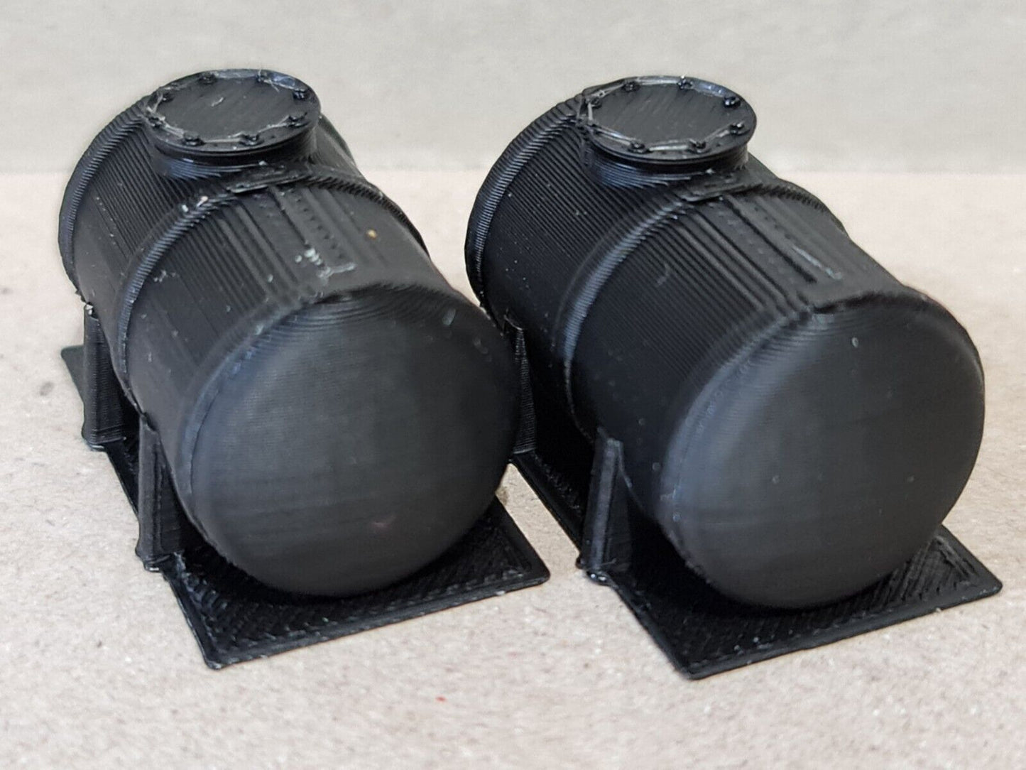 New 2 Pack Gas Fuel Petrol Tank Body OO HO Gauge 1:76 Scale Models Train Railway
