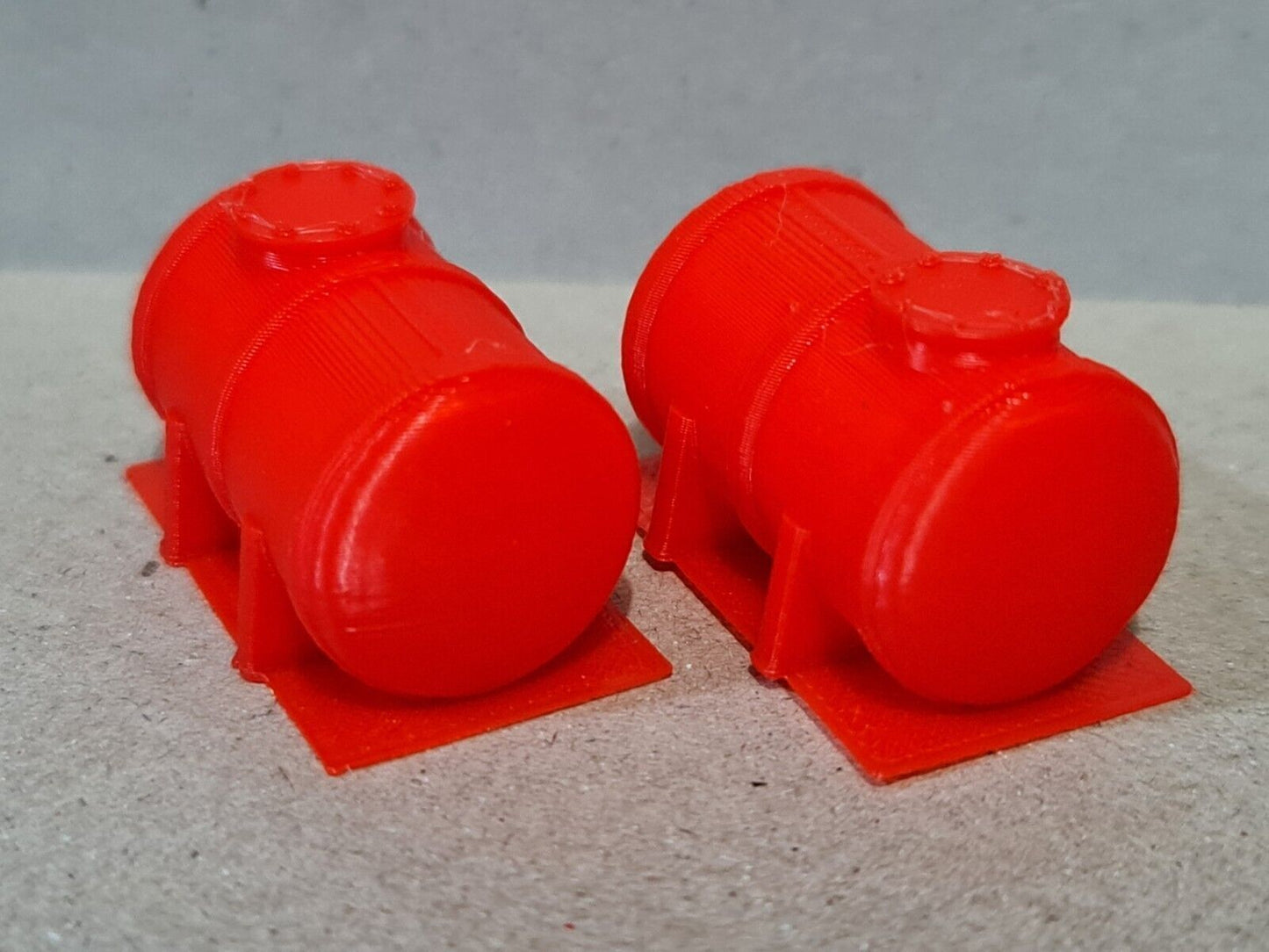New 2 Pack Gas Fuel Petrol Tank Body OO HO Gauge 1:76 Scale Models Train Railway