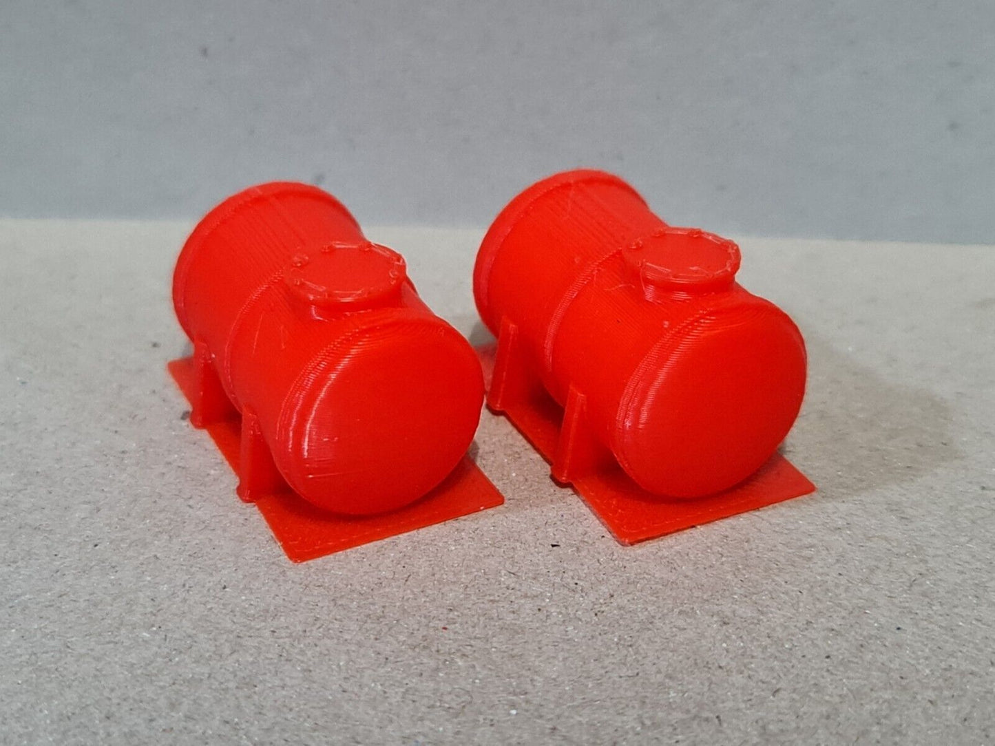 New 2 Pack Gas Fuel Petrol Tank Body OO HO Gauge 1:76 Scale Models Train Railway