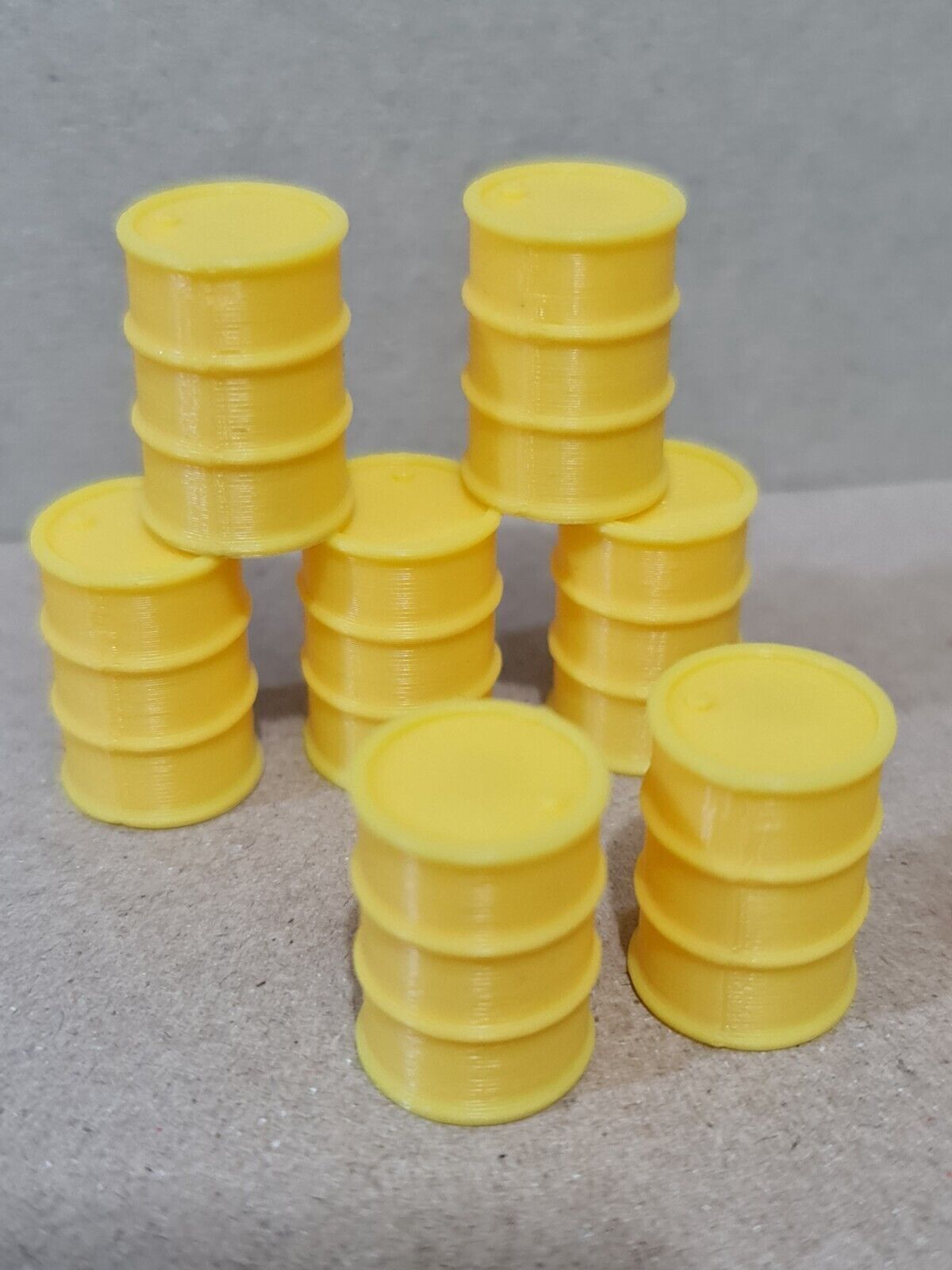 9 New Yellow Oil Drum Barrels 1:43 Scale Models diorama accessories Truck Lorry