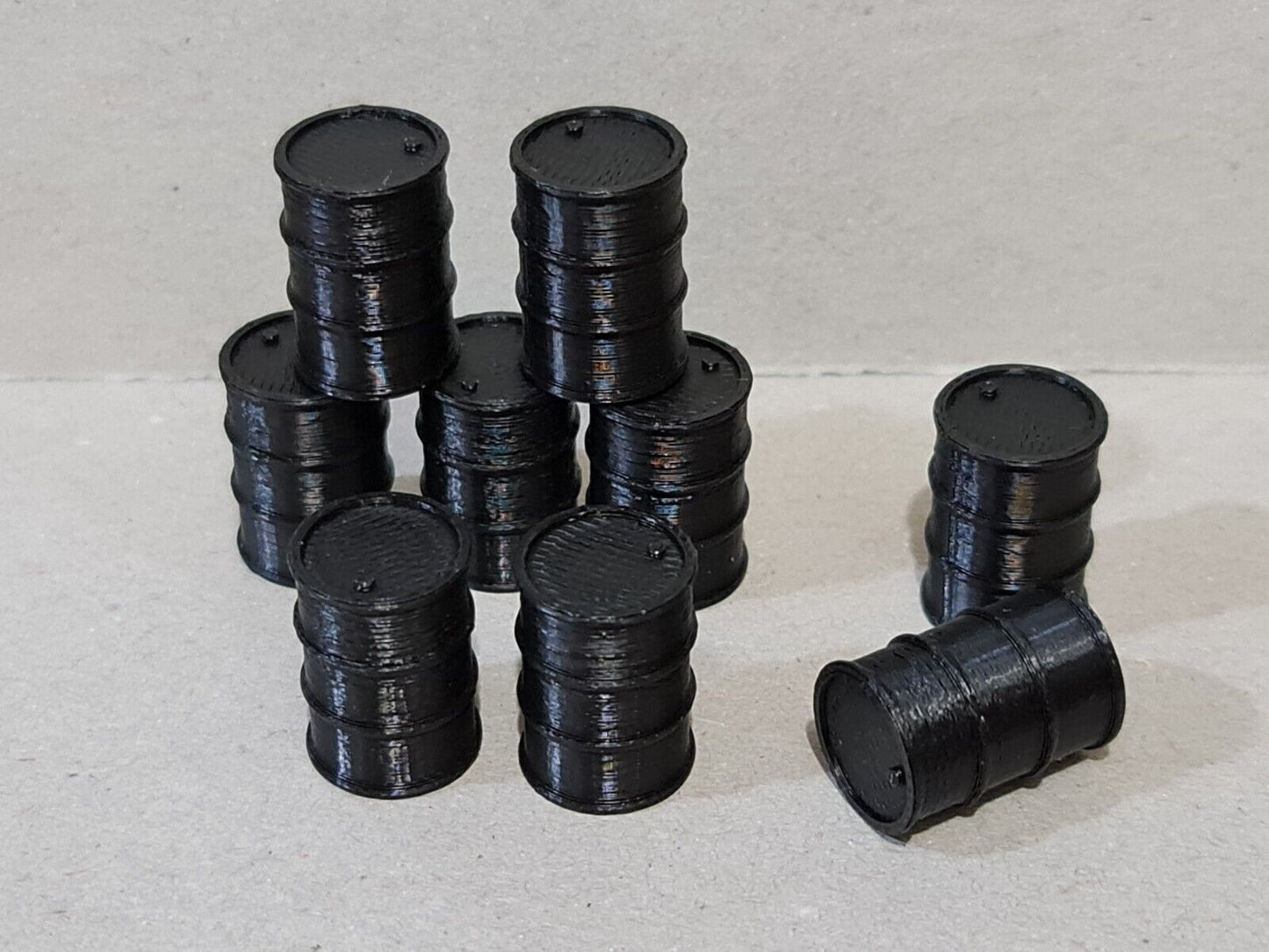 New Black Oil Drum Barrels 1:43 Scale Models diorama accessories Truck Lorry