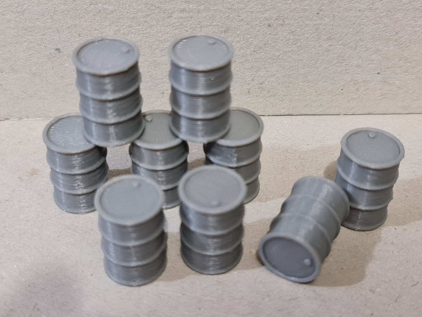 18 New Grey Oil Drum Barrels 1:43 Scale Models diorama accessories Truck Lorry