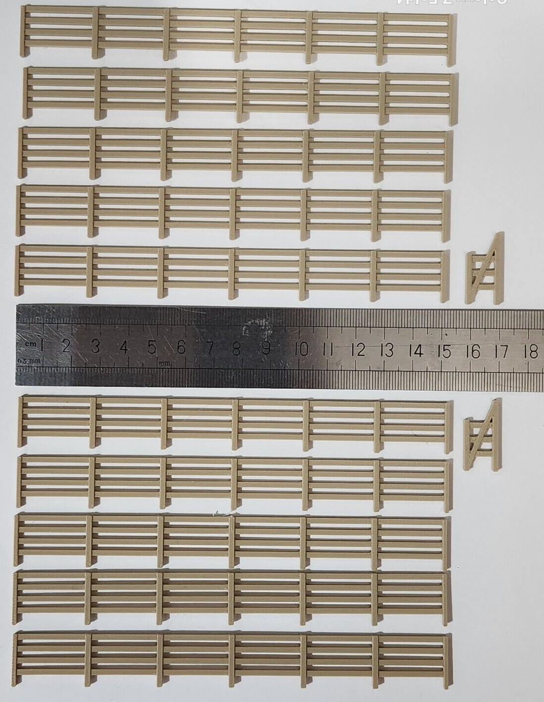 Fencing Railings OO HO New 10 Pack Wood Gauge 1:76 Scale Models Train Railway