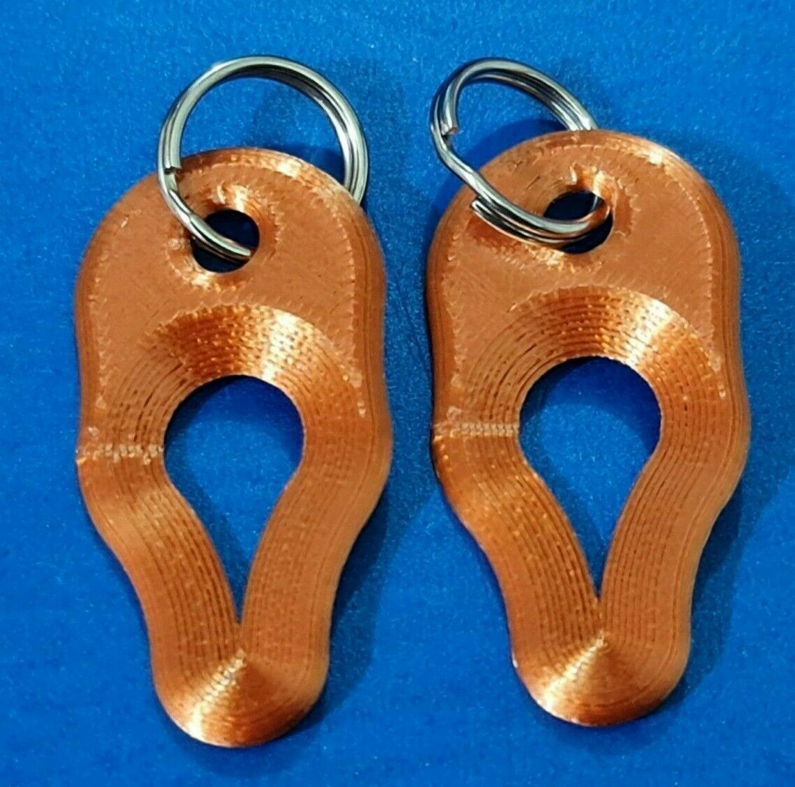 2 x Key Ring Tick Removal Tools Copper PLA Plastic Biodegradable, dog cat horse