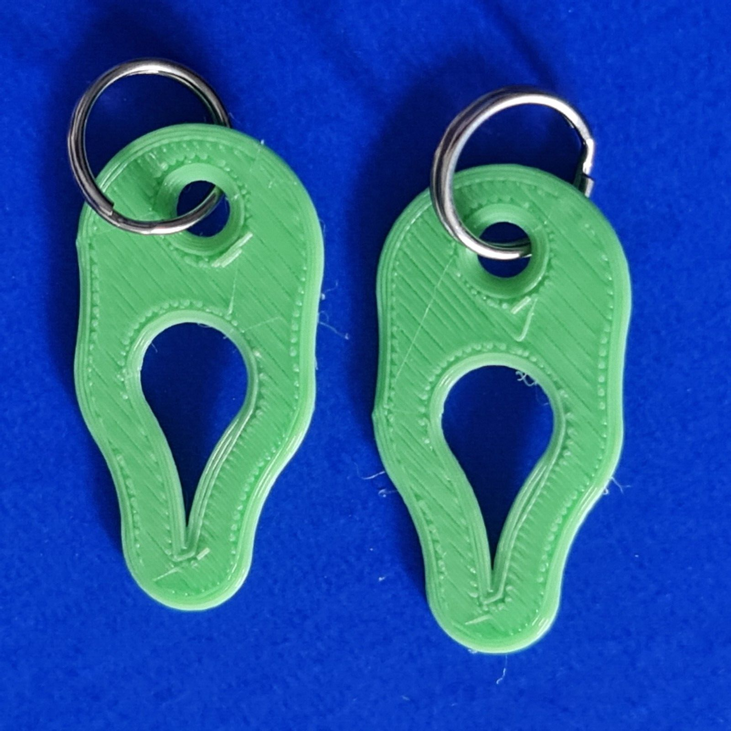 2 x Key Ring Tick Removal Tools Pastel Green PLA Plastic dog cat horse human