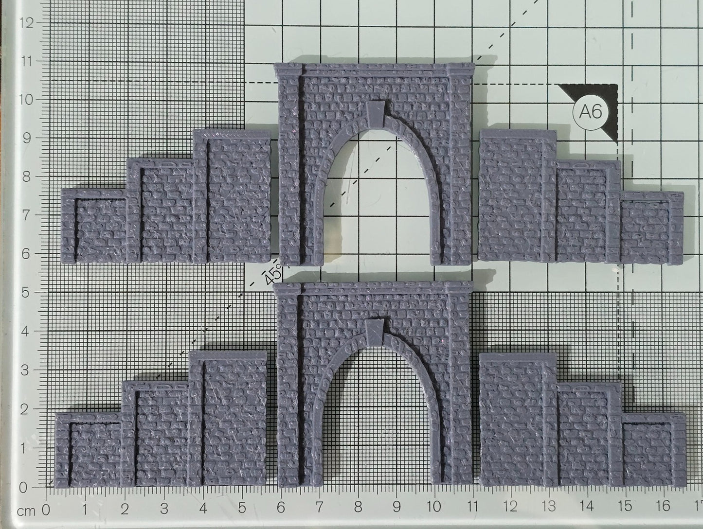 Z Gauge Tunnel Single Track Stone Portal Model Railway Train Layout 1:220 Scale