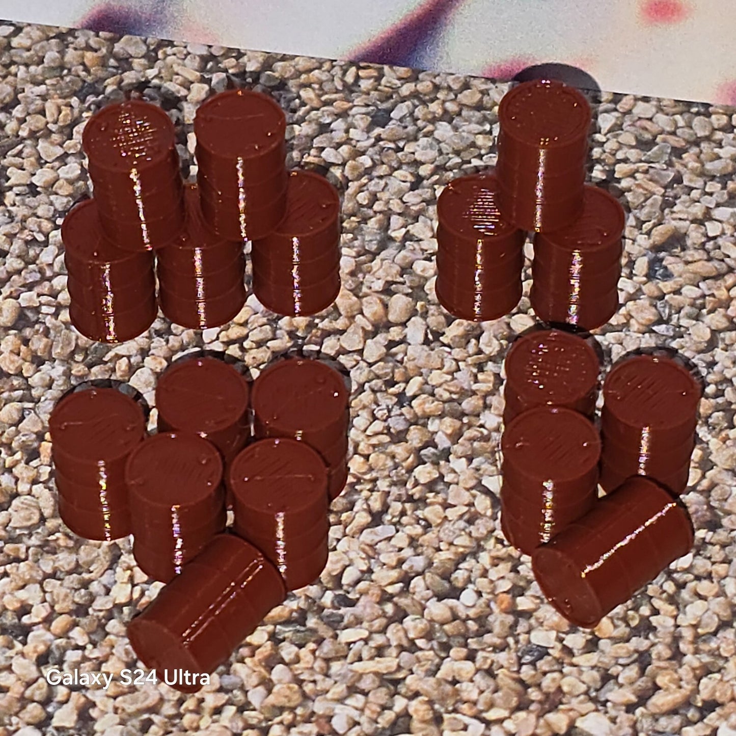 Oil Drum Barrels OO Gauge New Red Oxide 1:76 Scale Models Train Railway 18 Pack