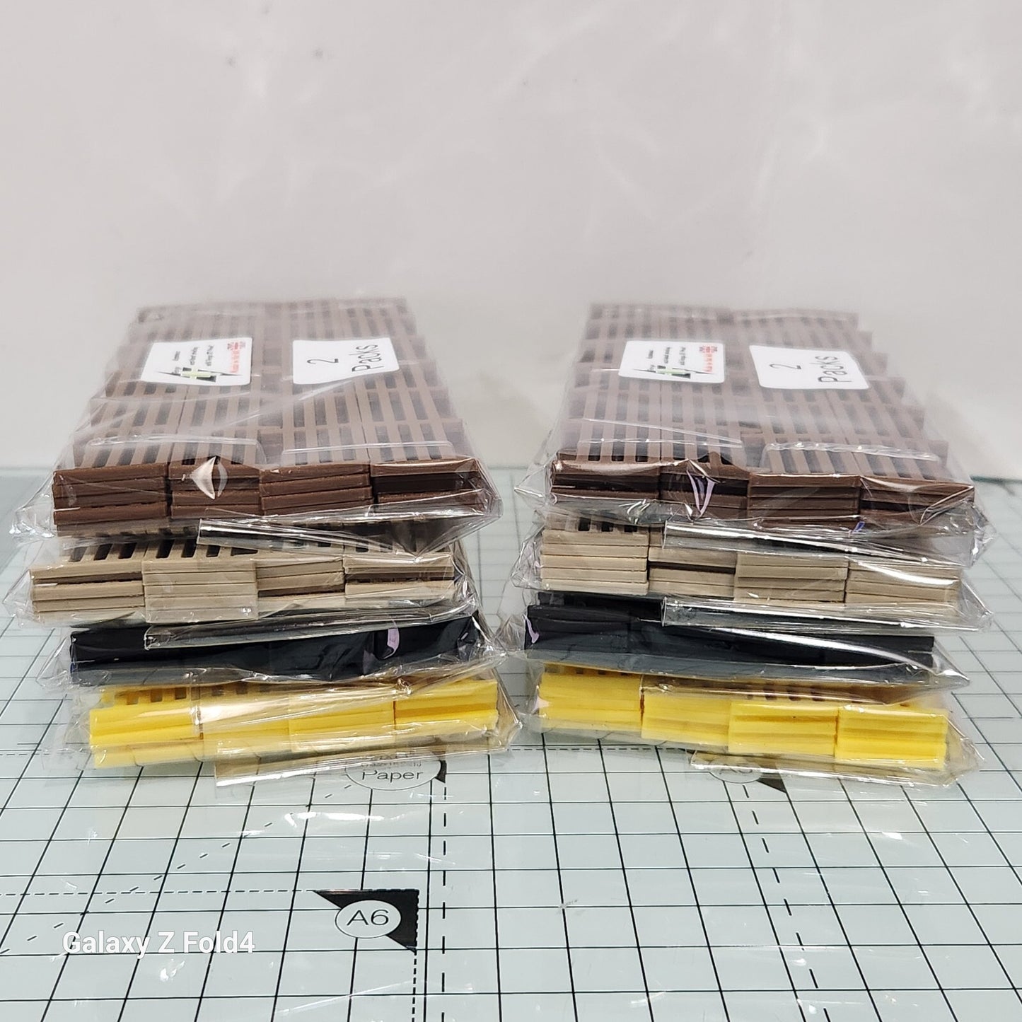 Fencing Railings New 10 to 100 Pack ALL Colours TT Gauge 1:120 Models Railway