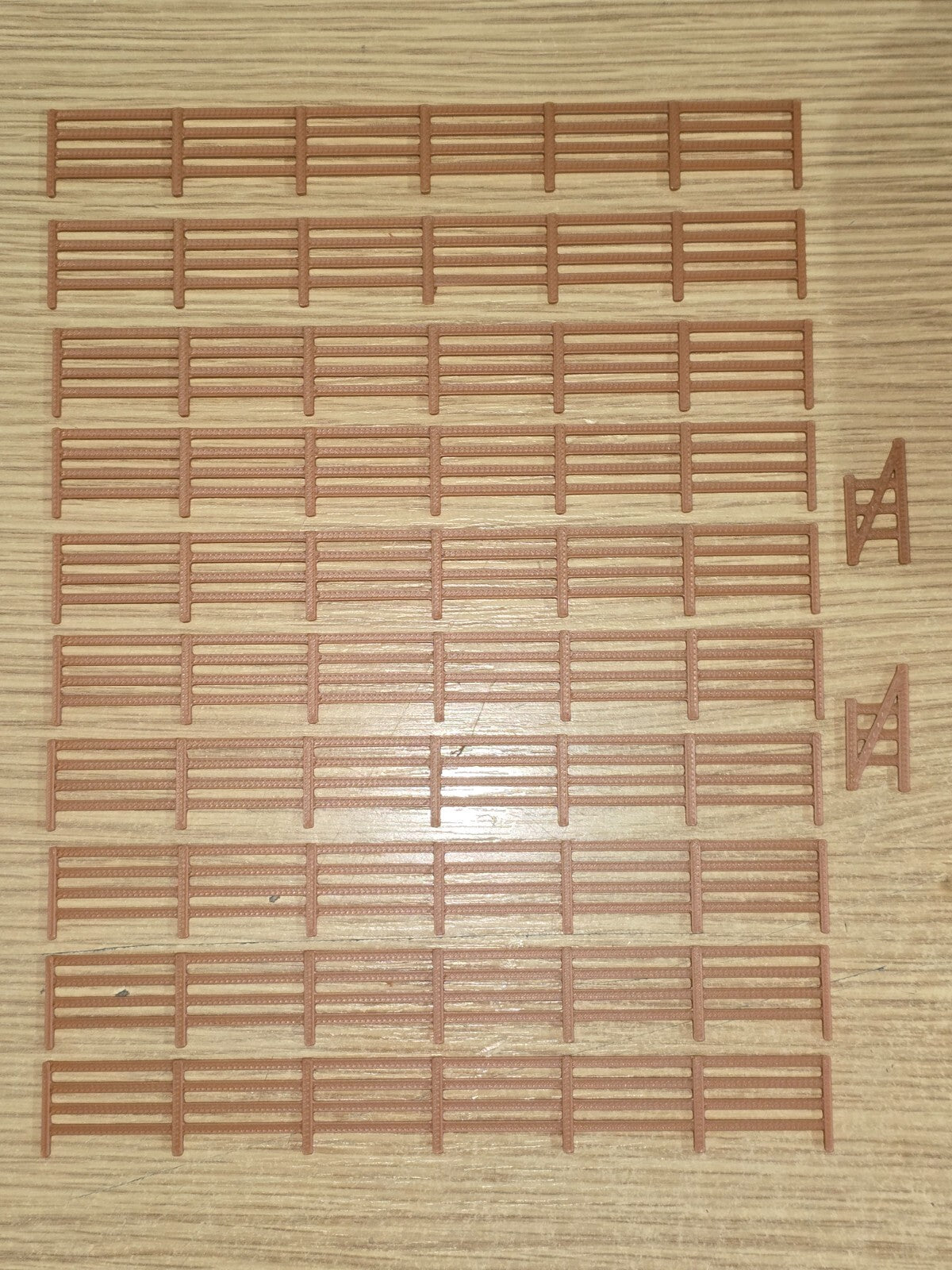 Fencing Railings New 10 to 100 Pack ALL Colours TT Gauge 1:120 Models Railway