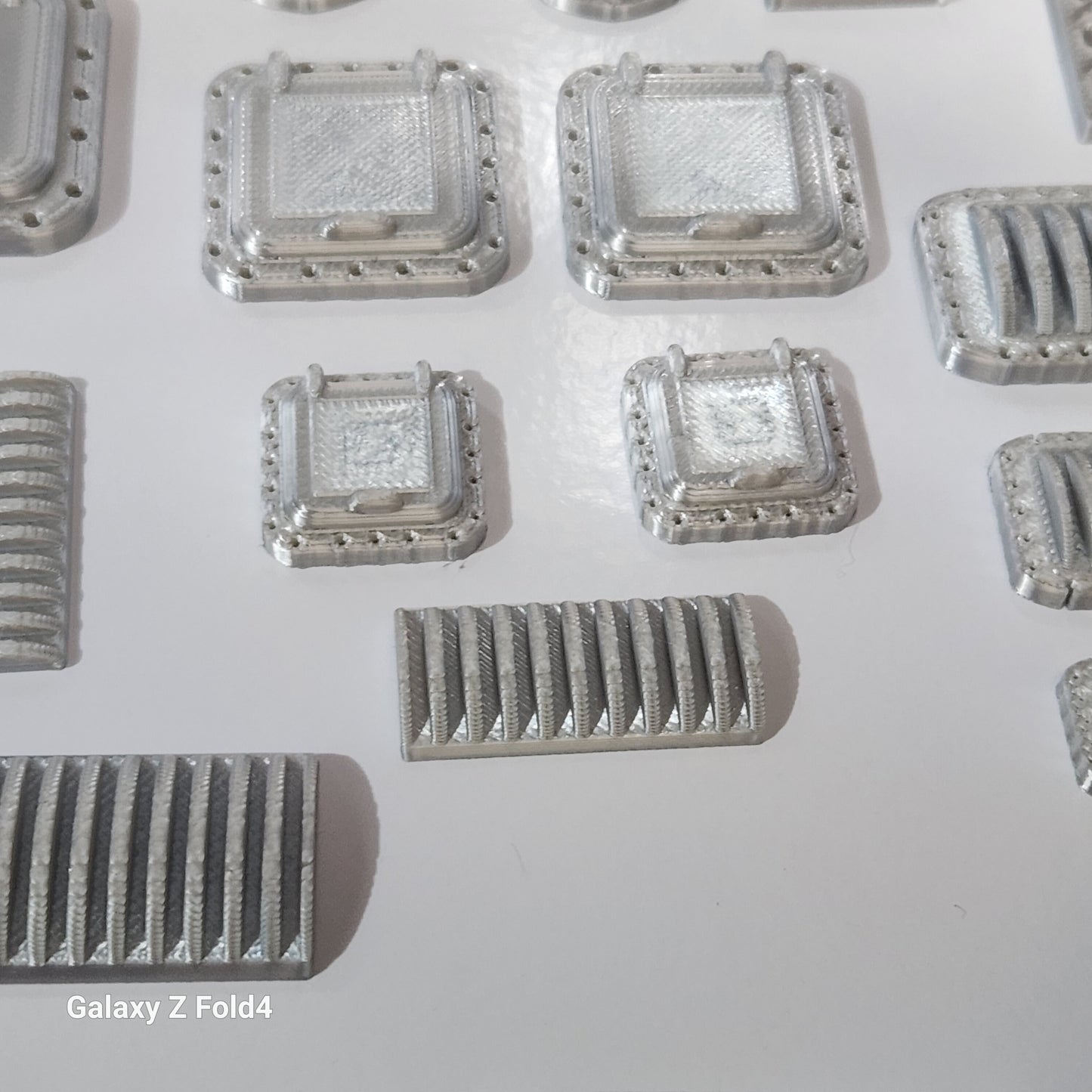 28mm Sci-Fi Greebles Kitbash Set: 42 pcs Cyberpunk Control Panels, Switches