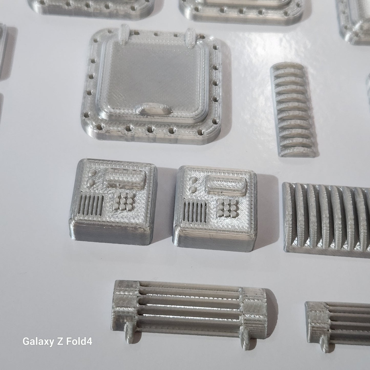 28mm Sci-Fi Greebles Kitbash Set: 42 pcs Cyberpunk Control Panels, Switches