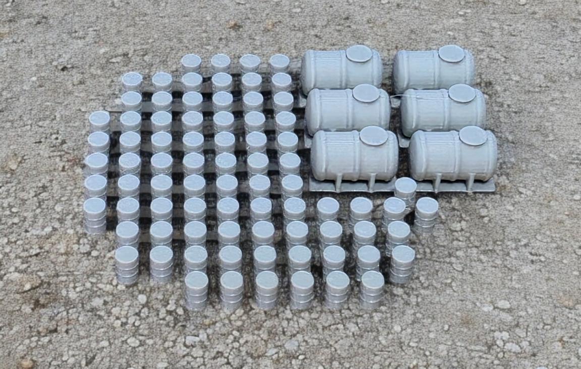 Oil Drums Oil Fuel Tanks x 80 / x 6 Model Railway Scenery N Gauge 1-148 Scale