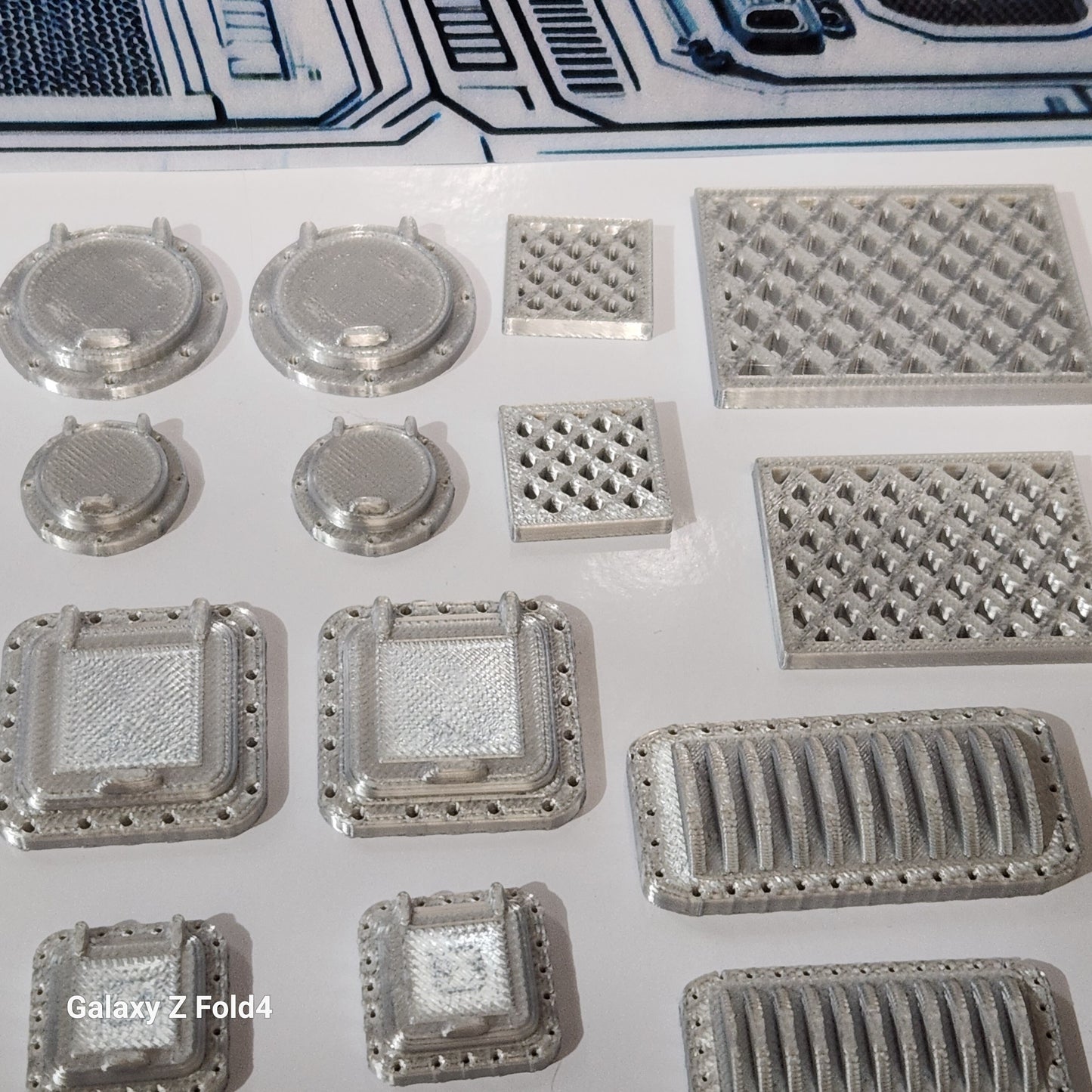 28mm Sci-Fi Greebles Kitbash Set: 42 pcs Cyberpunk Control Panels, Switches