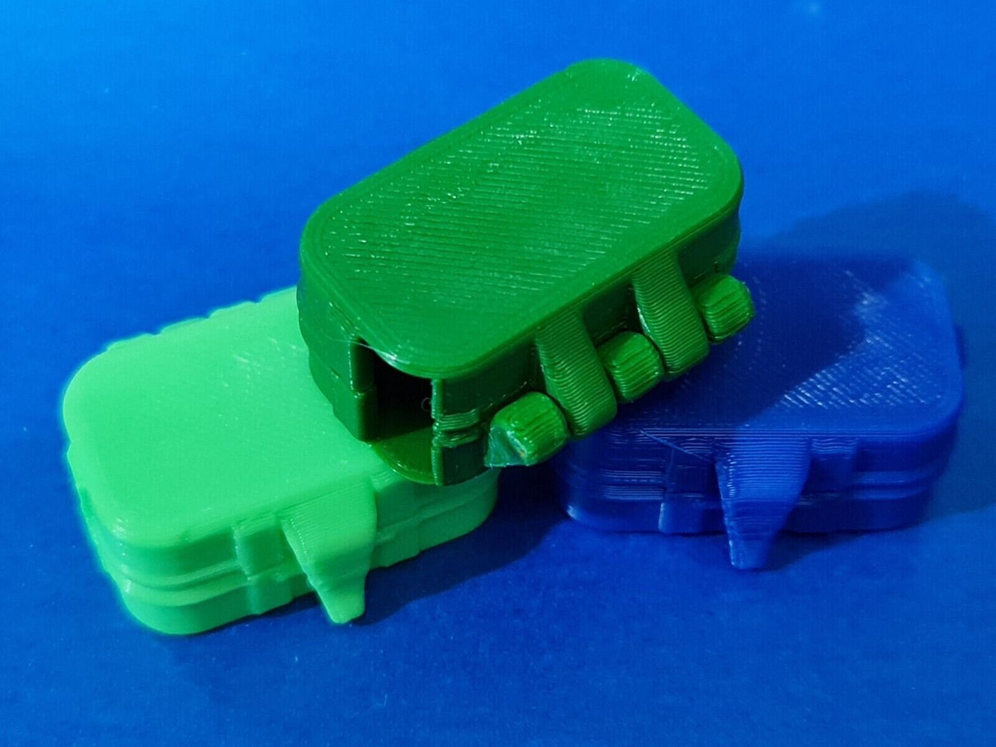 3 x Toothbrush Case Travel Cover Holder Portable Camping Plastic Brush B-Grades