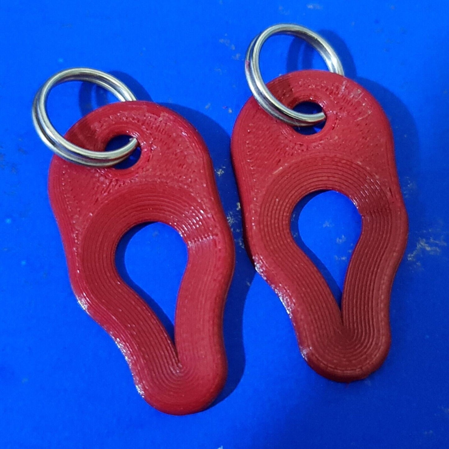 2 x Key Ring Tick Removal Tools Ruby Red PLA Plastic Biodegradable dog cat horse